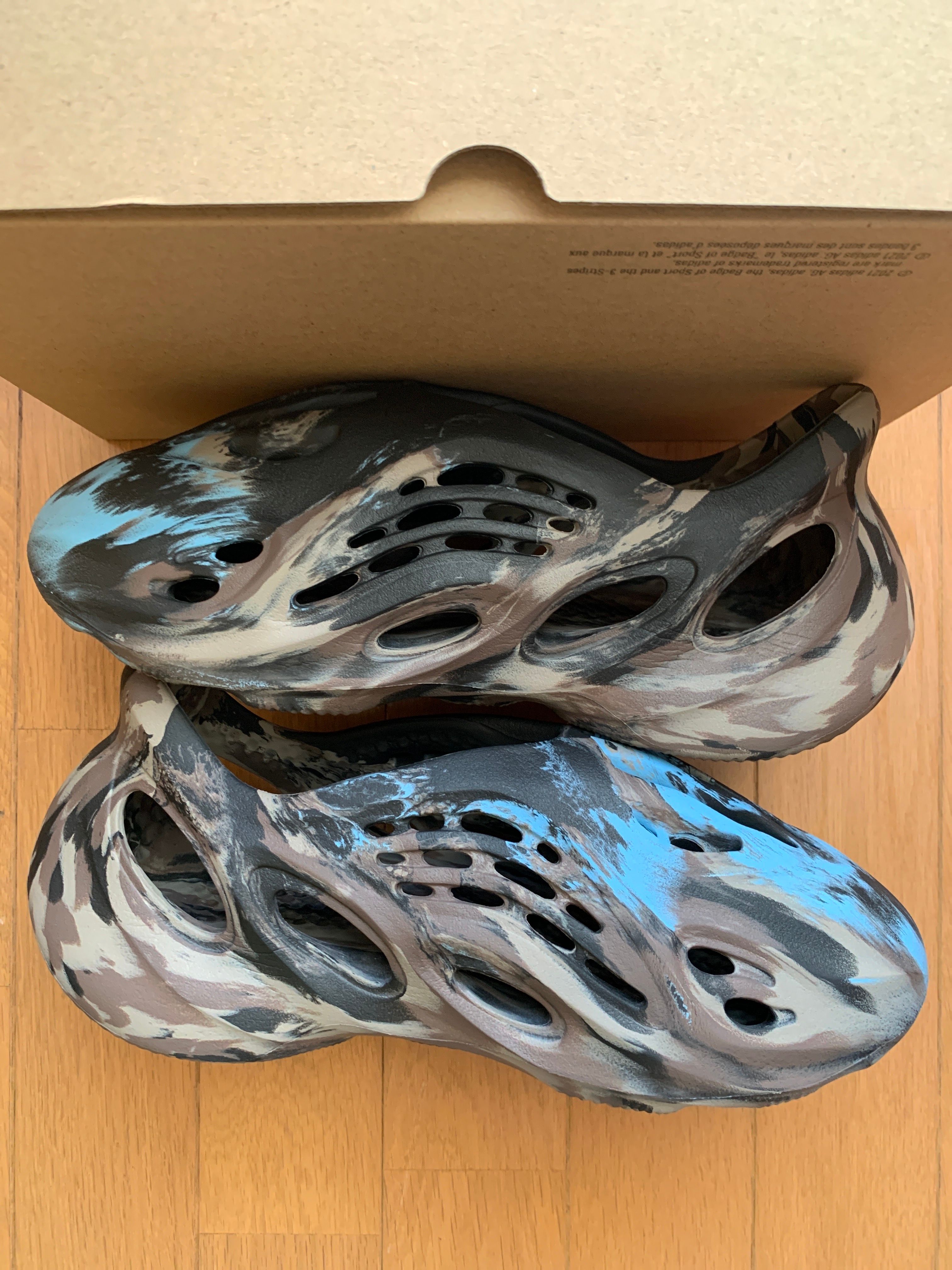 adidas YEEZY Foam Runner "MX Cinder"