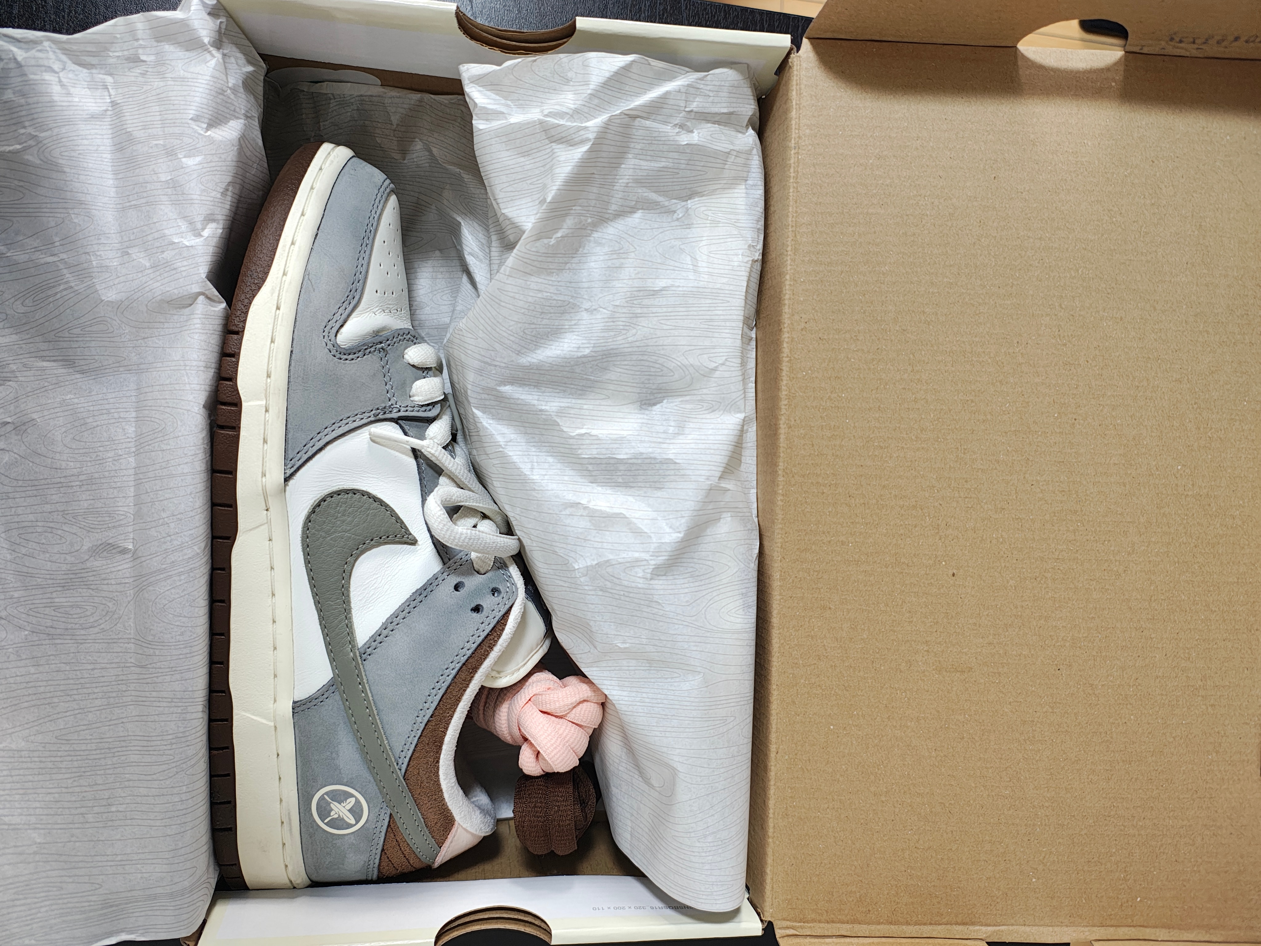 堀米 雄斗(Yuto Horigome) × Nike SB Dunk Low Pro QS "Wolf Grey"