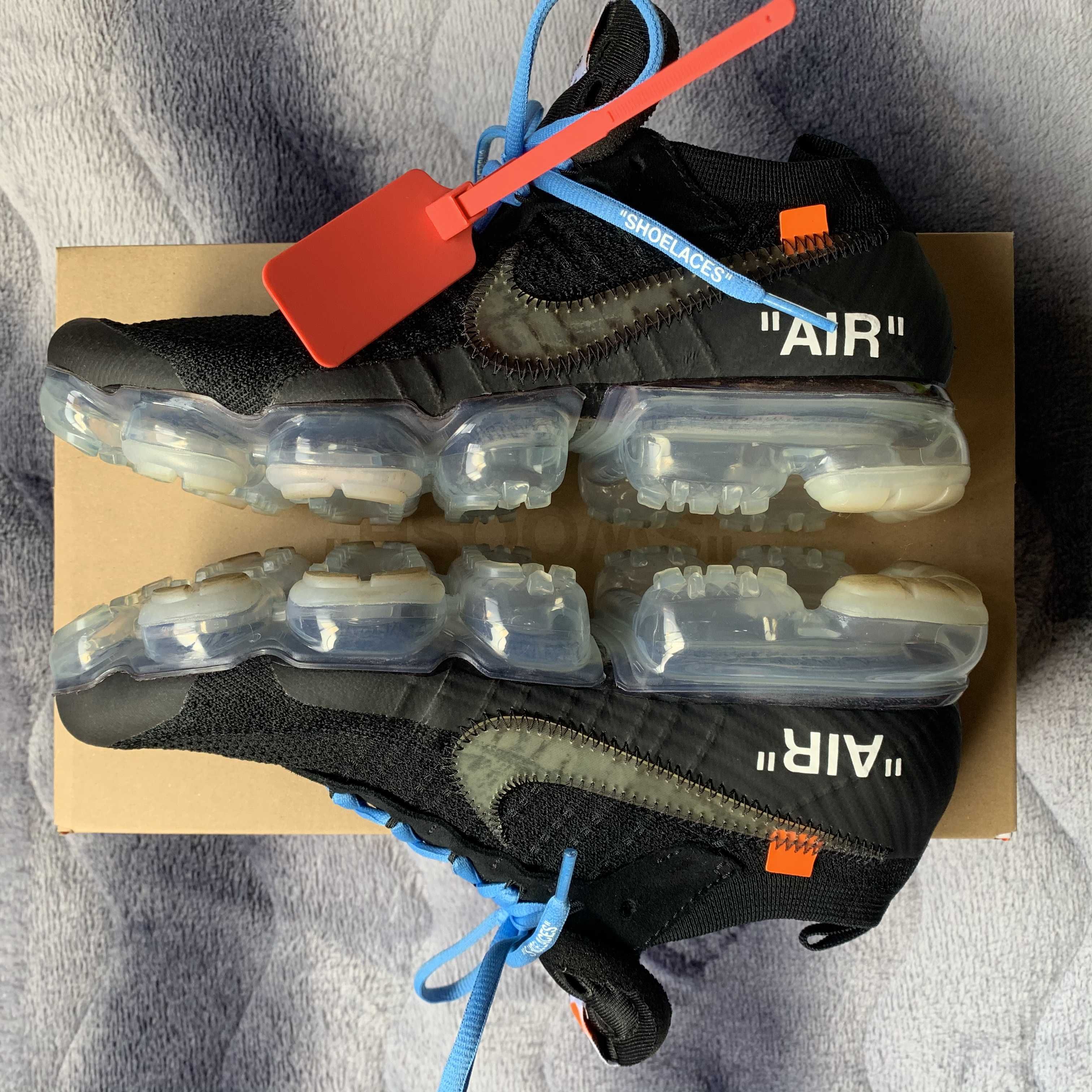 Off-White × Nike Air Vapormax "Black/Total Orange/Clear"