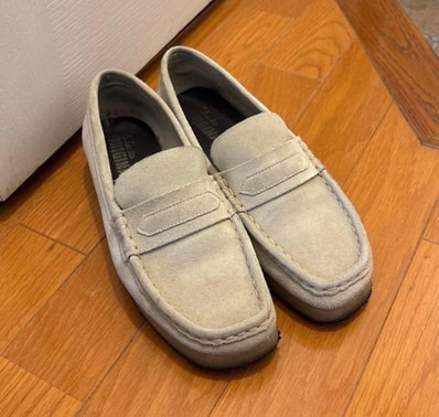 Clarks Women's Wallabee Loafer "Maple Suede"