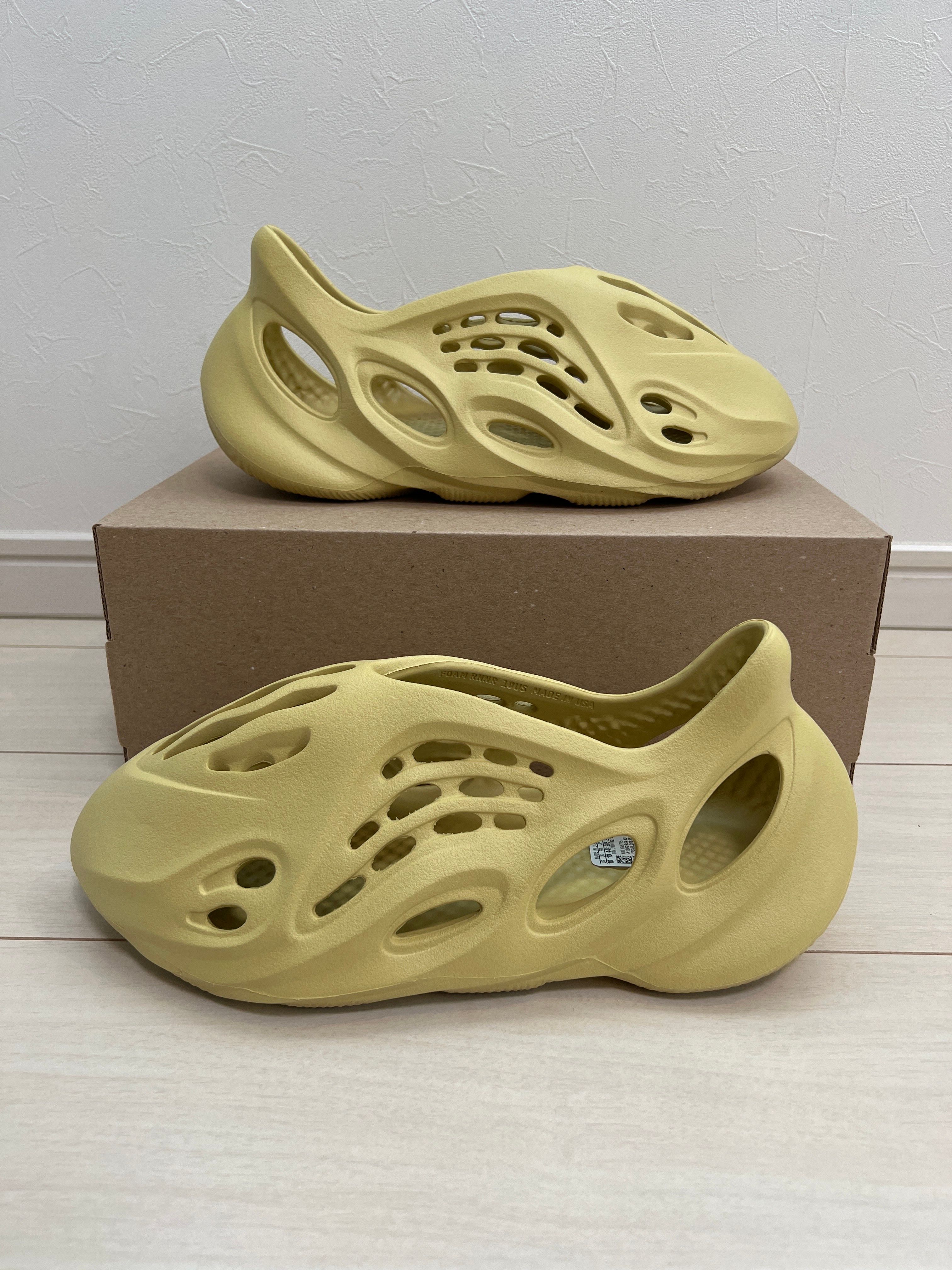 adidas YEEZY Foam Runner "Sulfur"