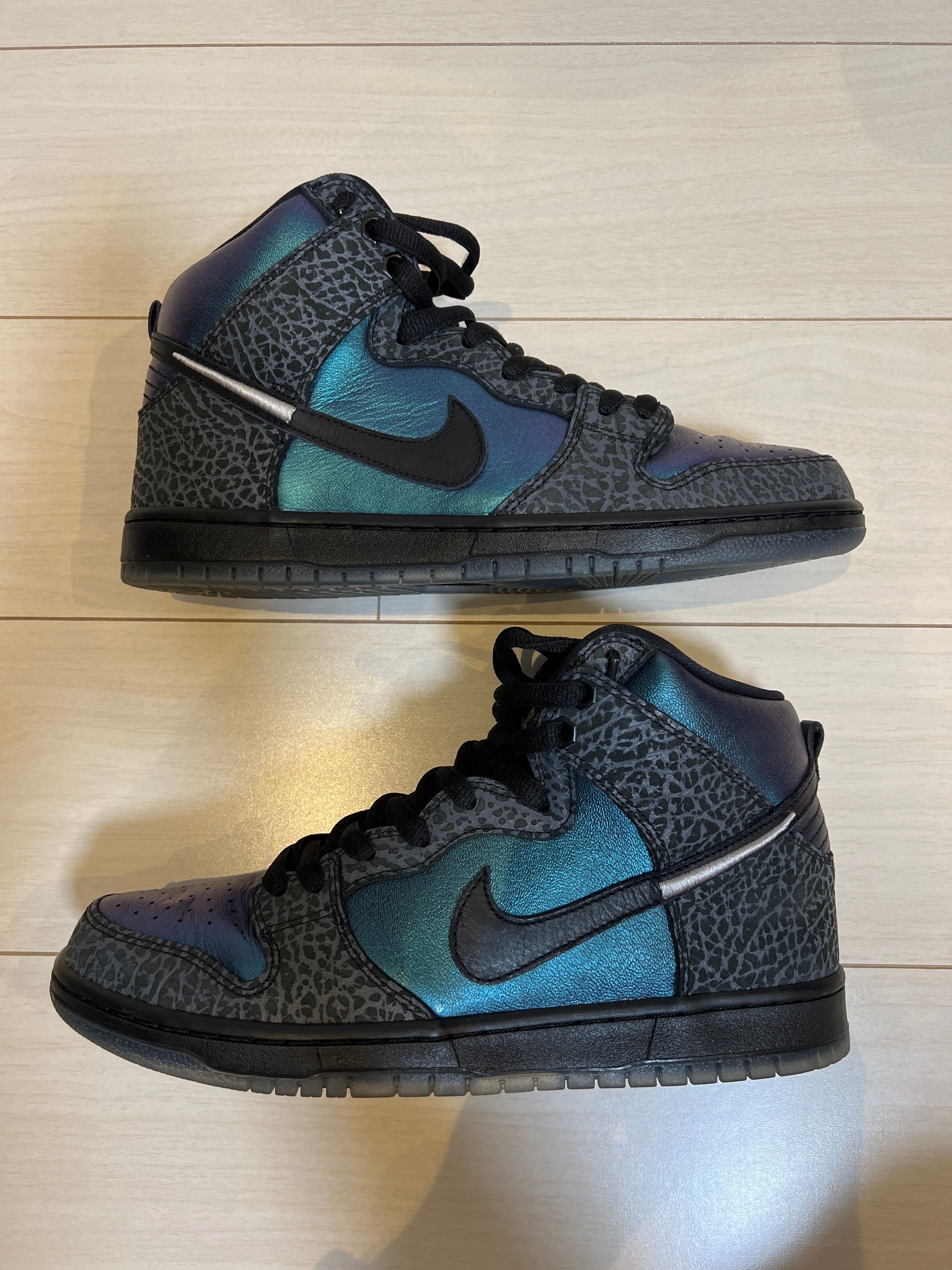 Black Sheep × Nike SB Dunk High "Black Hornet"