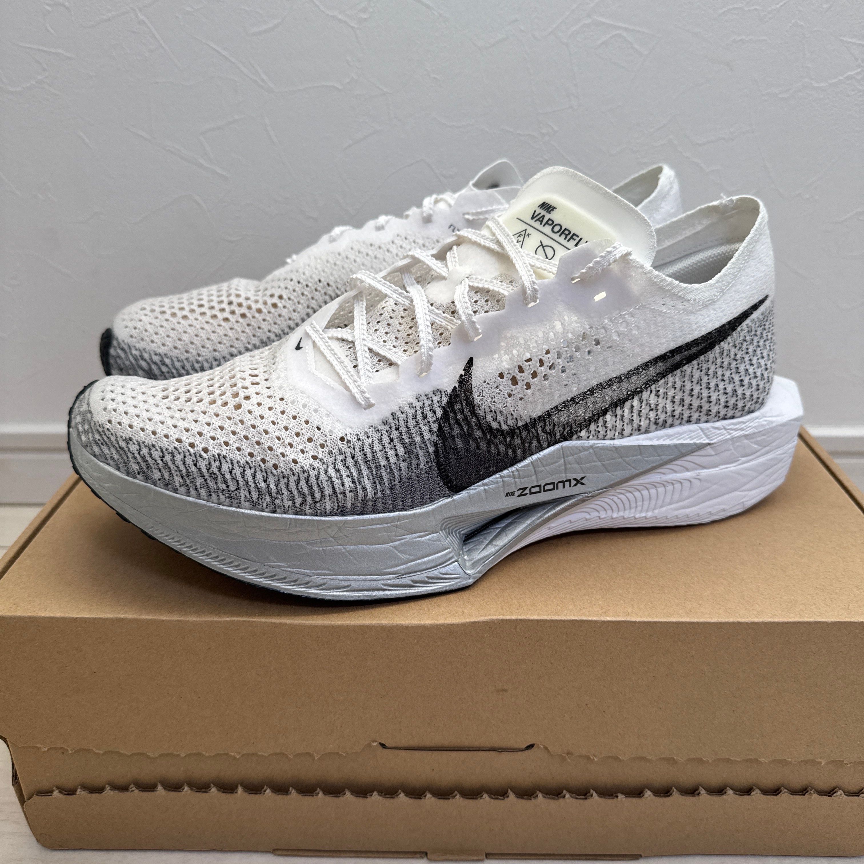 Nike Vaporfly 3 "White/Particle Grey/Metallic Silver/Dark Smoke Grey"