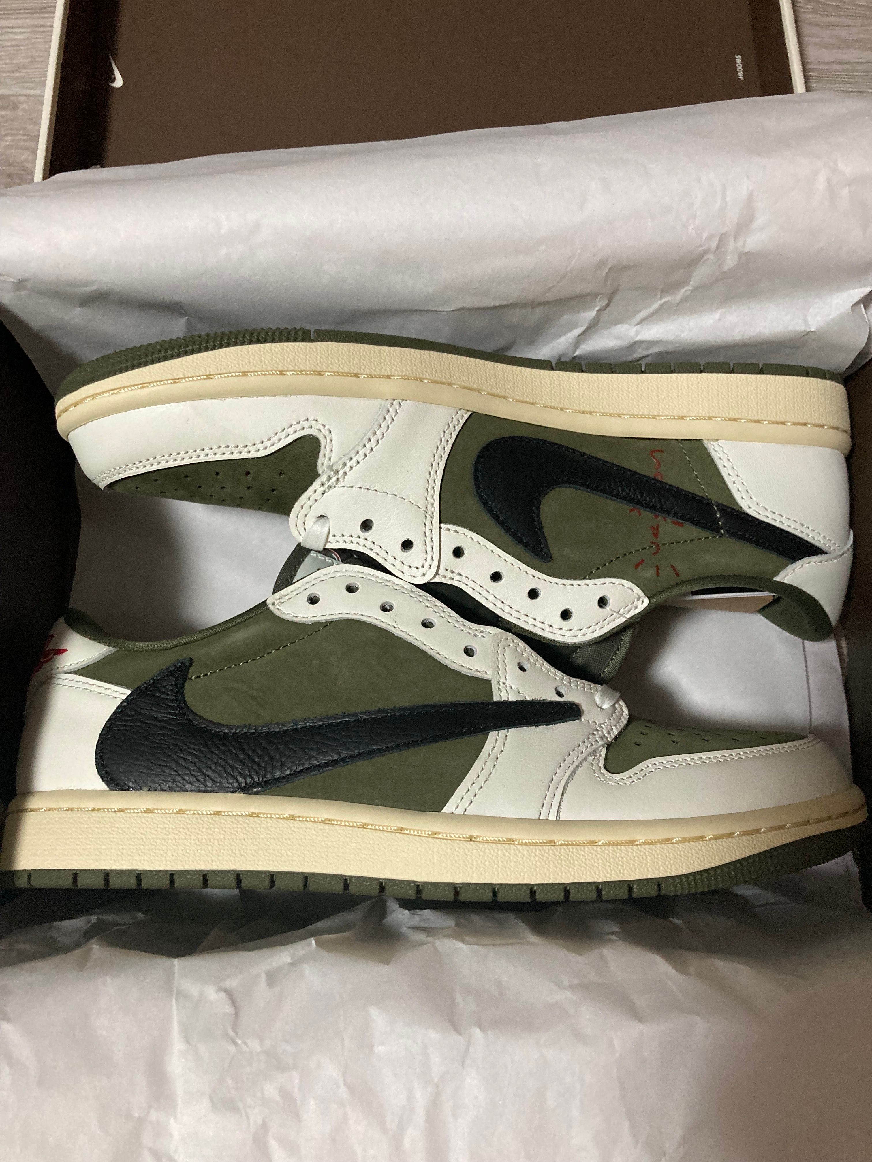Travis Scott × Nike Air Jordan 1 Low OG SP "Reverse Olive"