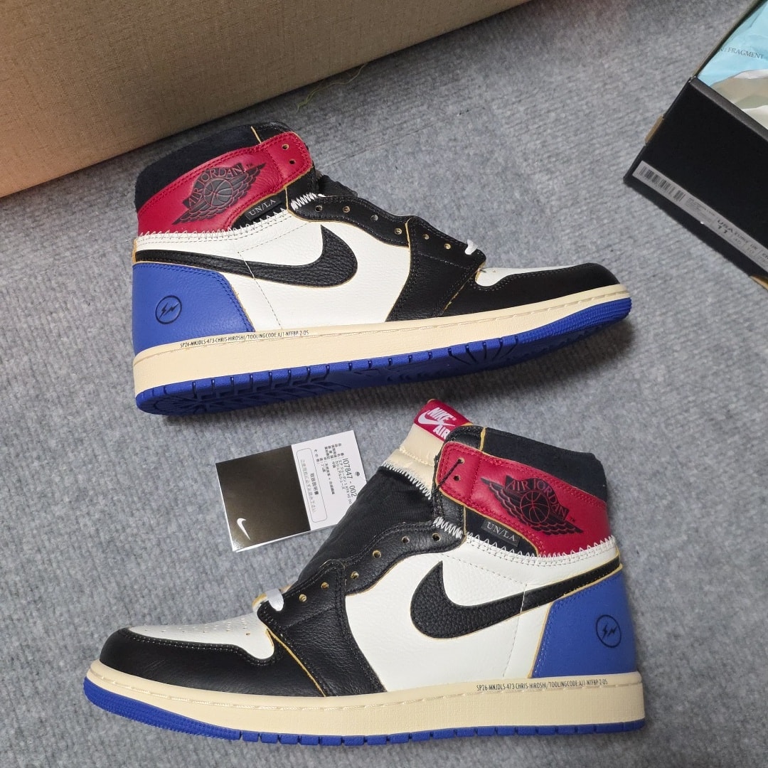 fragment design × UNION × Nike Air Jordan 1 High OG "Black/Varsity Red"