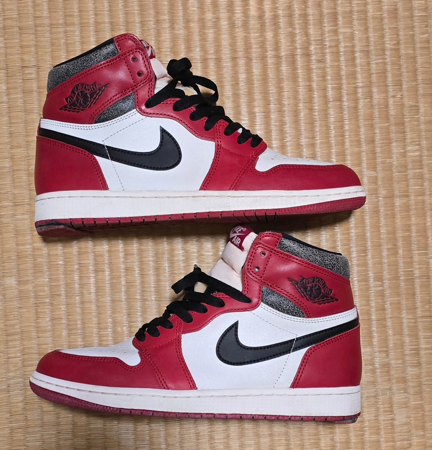 Nike Air Jordan 1 High OG "Lost & Found/Chicago"
