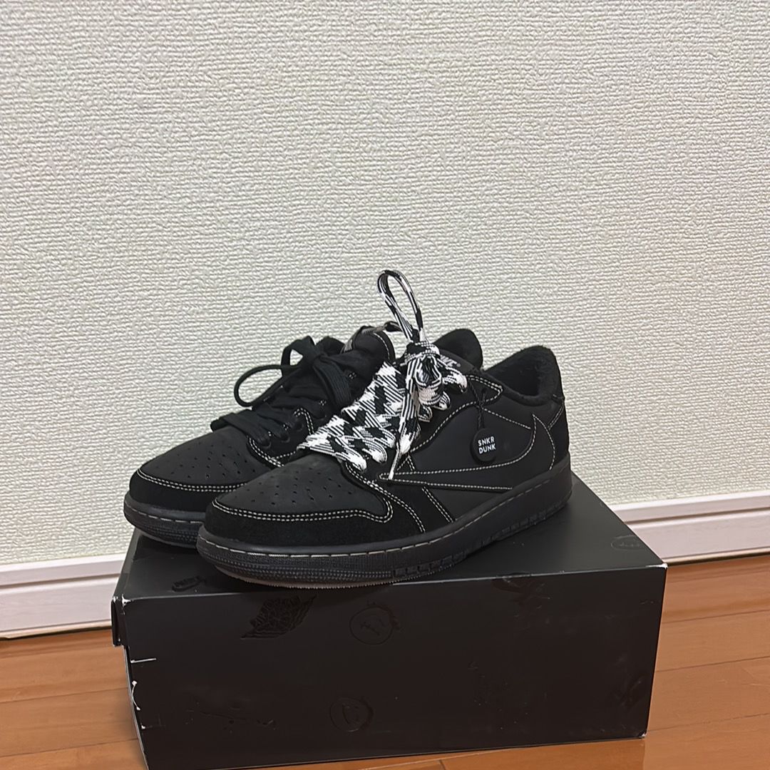 Travis Scott × Nike Air Jordan 1 Low OG SP "Black Phantom"