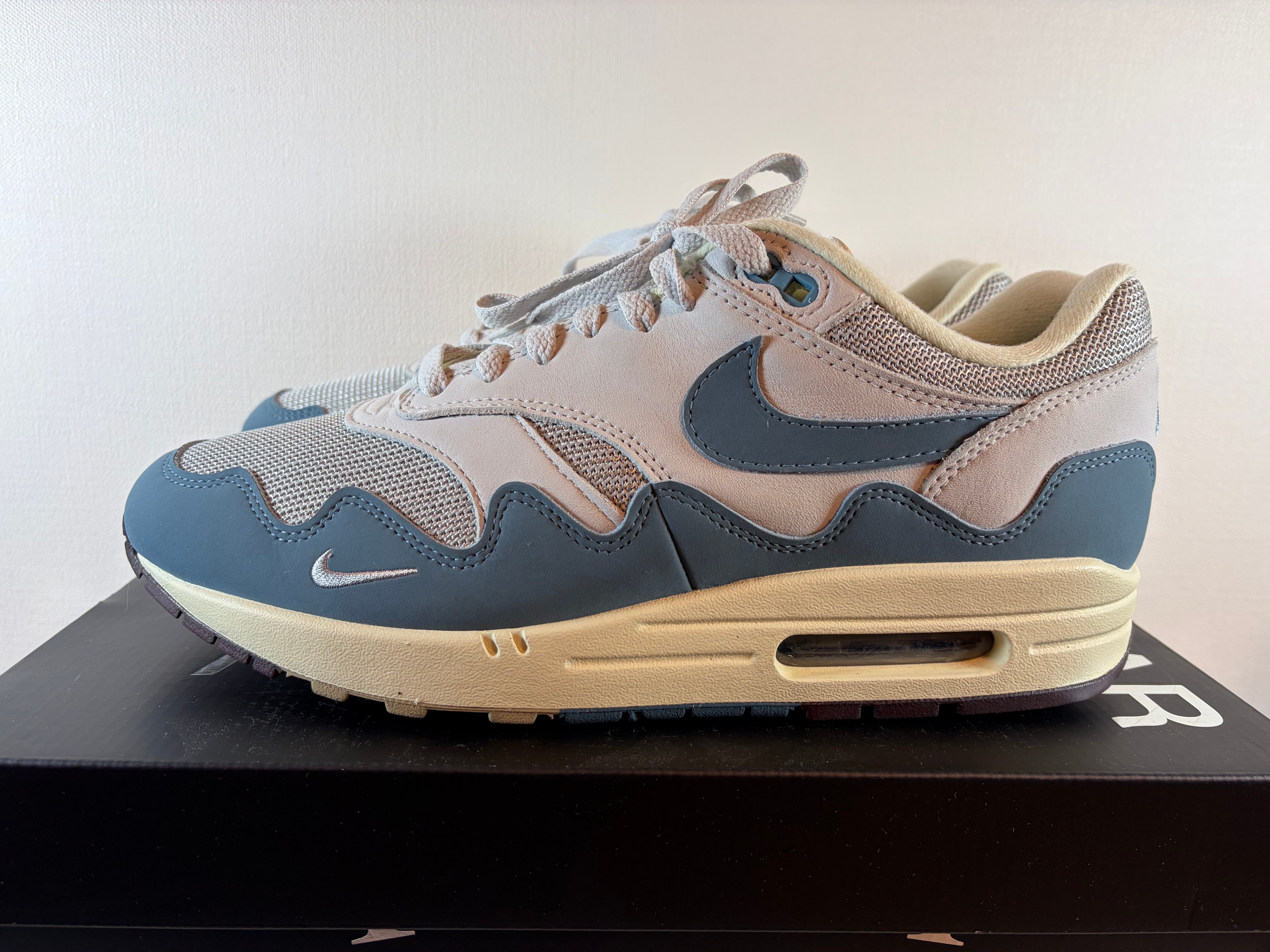 Patta × Nike Air Max 1 "Noise Aqua"