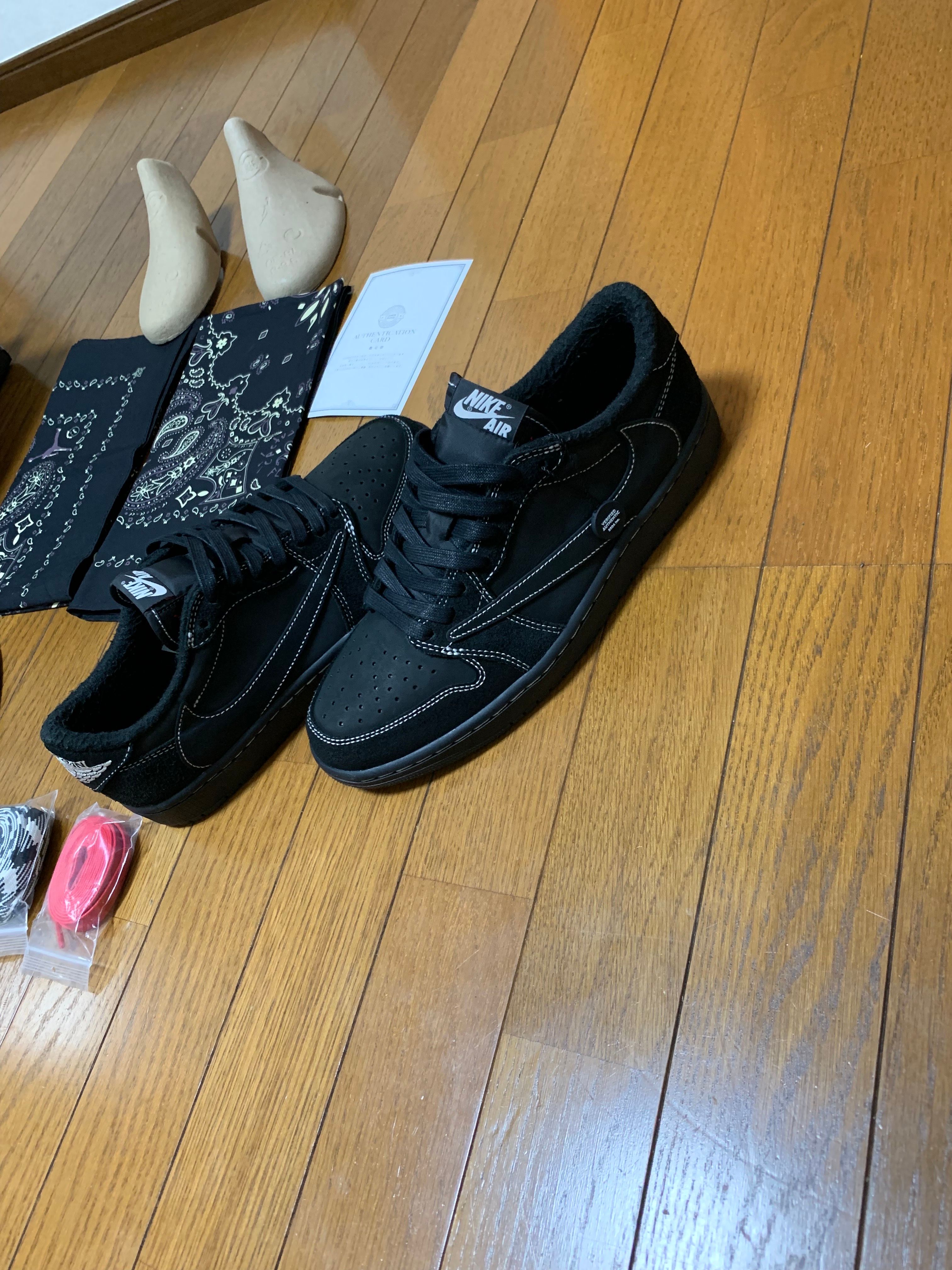 Travis Scott × Nike Air Jordan 1 Low OG SP "Black Phantom"