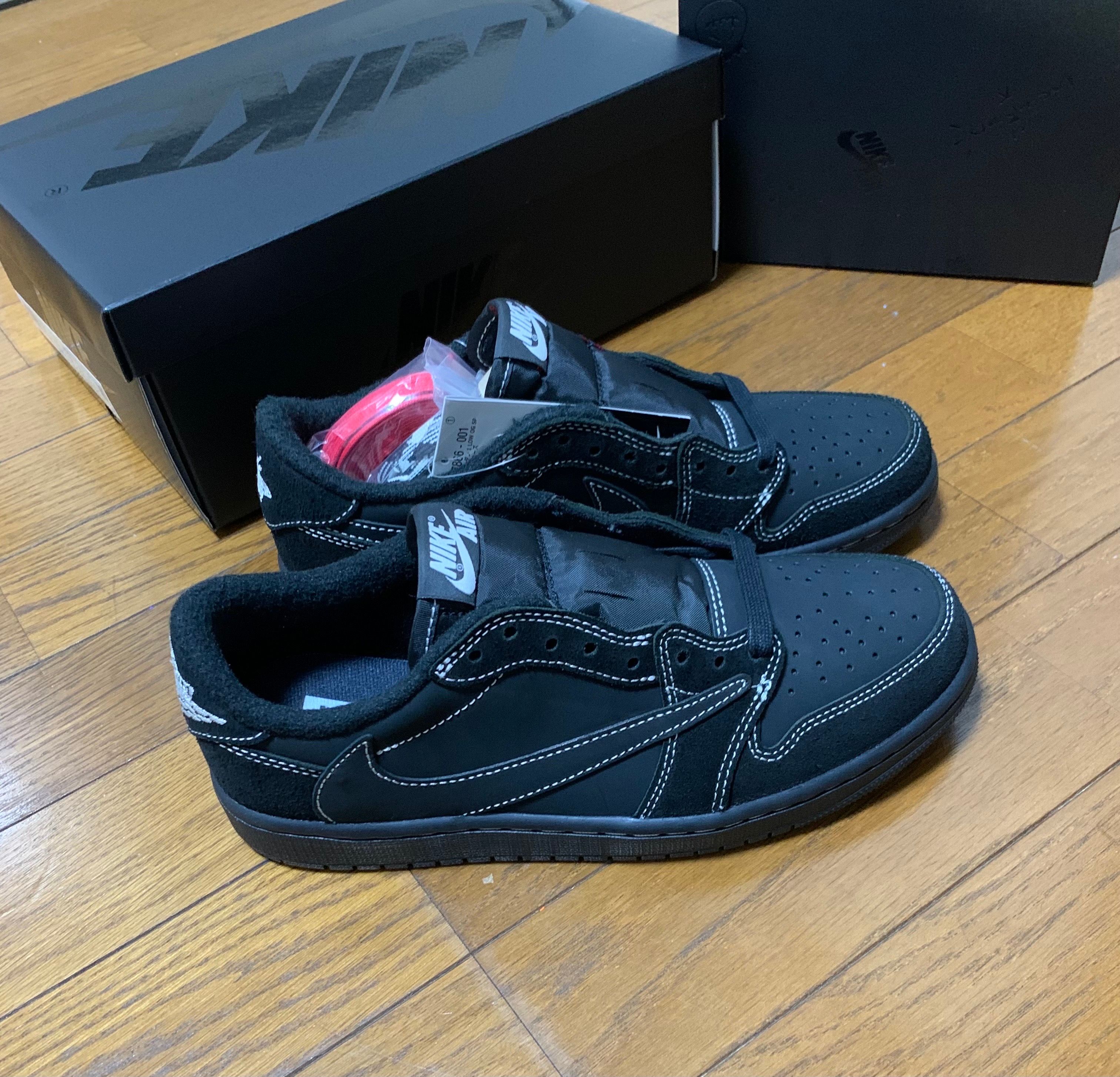 Travis Scott × Nike Air Jordan 1 Low OG SP "Black Phantom"