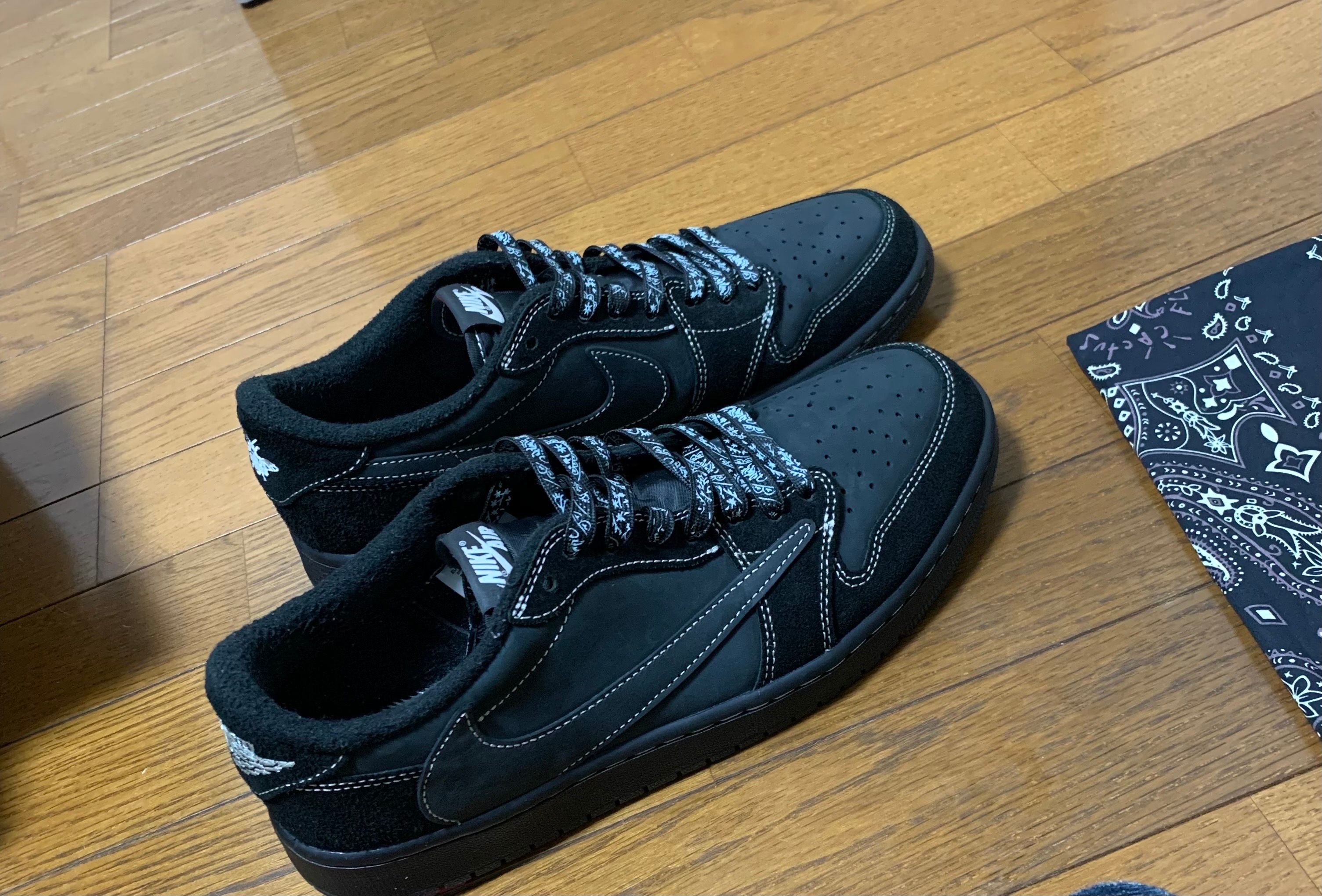 Travis Scott × Nike Air Jordan 1 Low OG SP "Black Phantom"