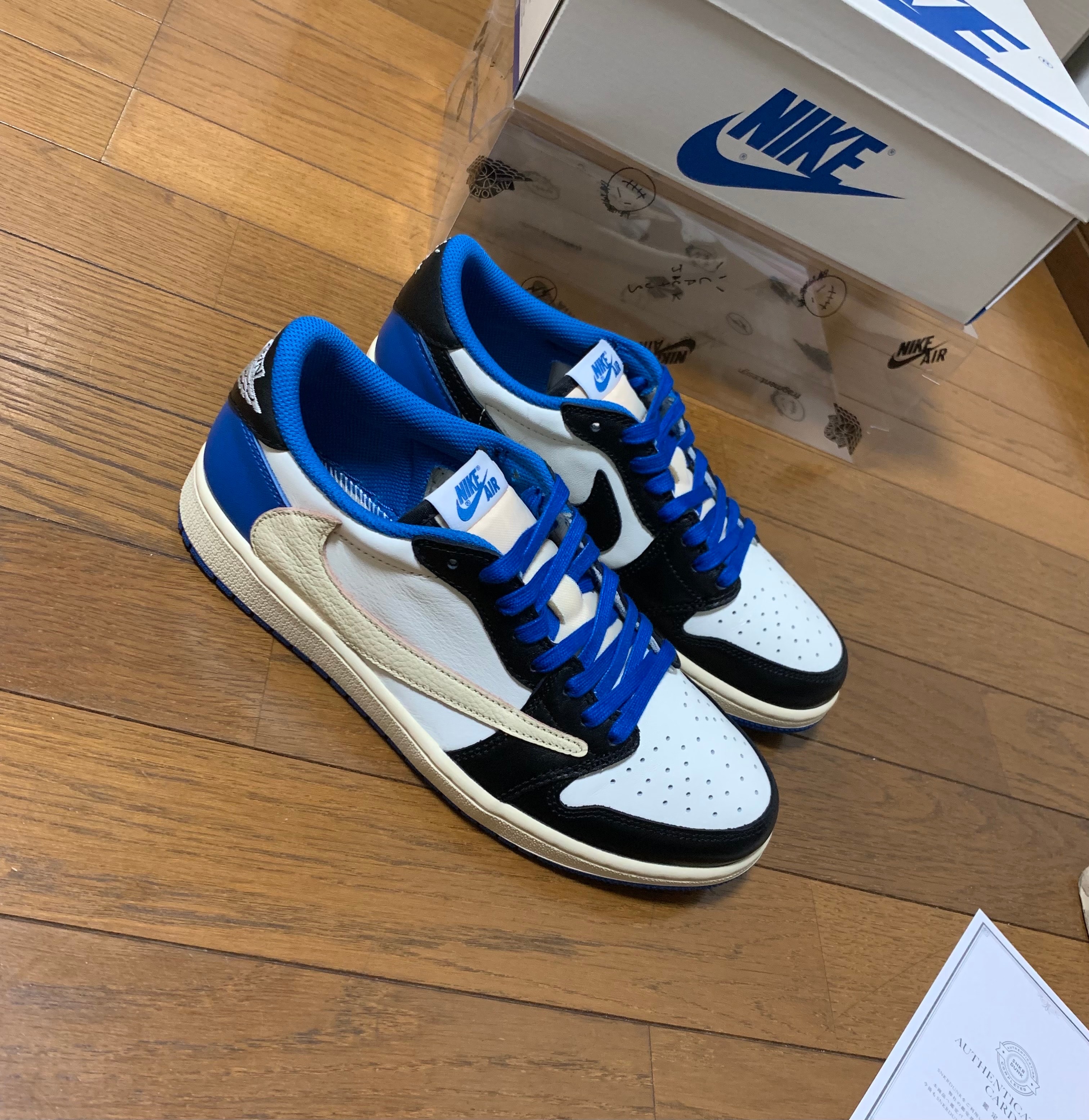 トラヴィススコット × フラグメントデザイン × ナイキ エアジョーダン1 ロー OG SP "ミリタリー ブルー"