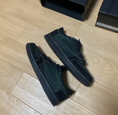 Travis Scott × Nike Air Jordan 1 Low OG SP "Black Phantom"