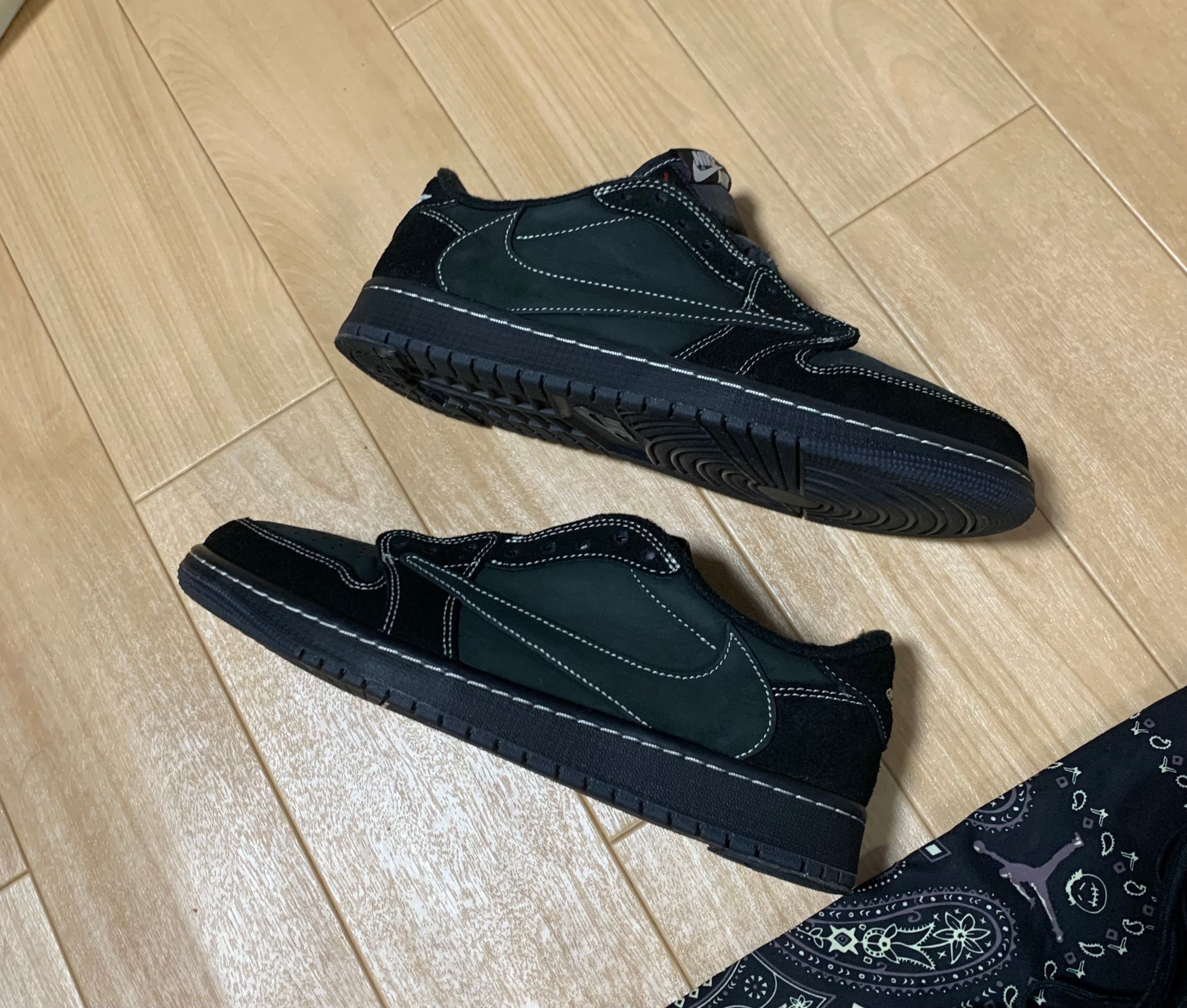 Travis Scott × Nike Air Jordan 1 Low OG SP "Black Phantom"