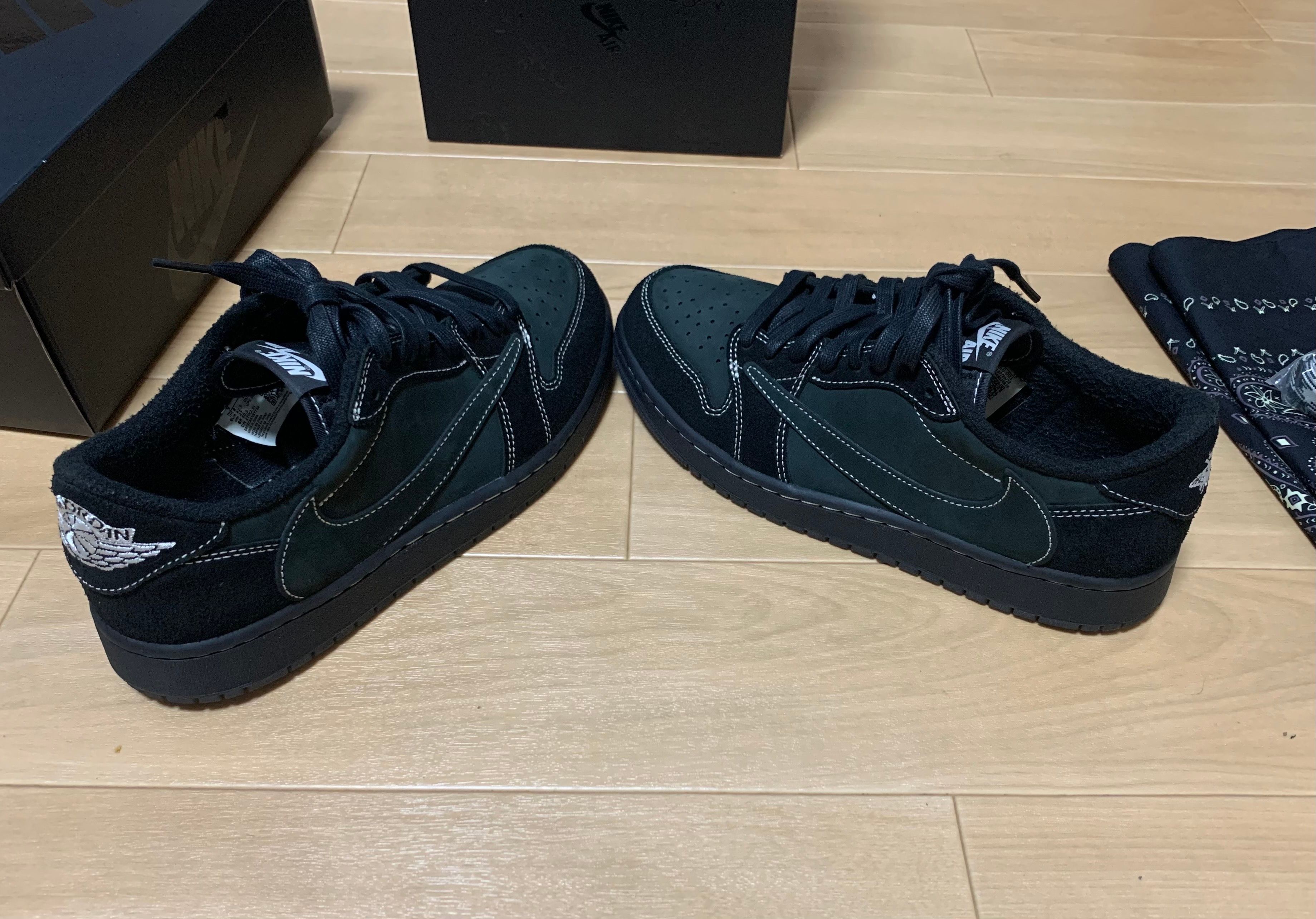 Travis Scott × Nike Air Jordan 1 Low OG SP "Black Phantom"