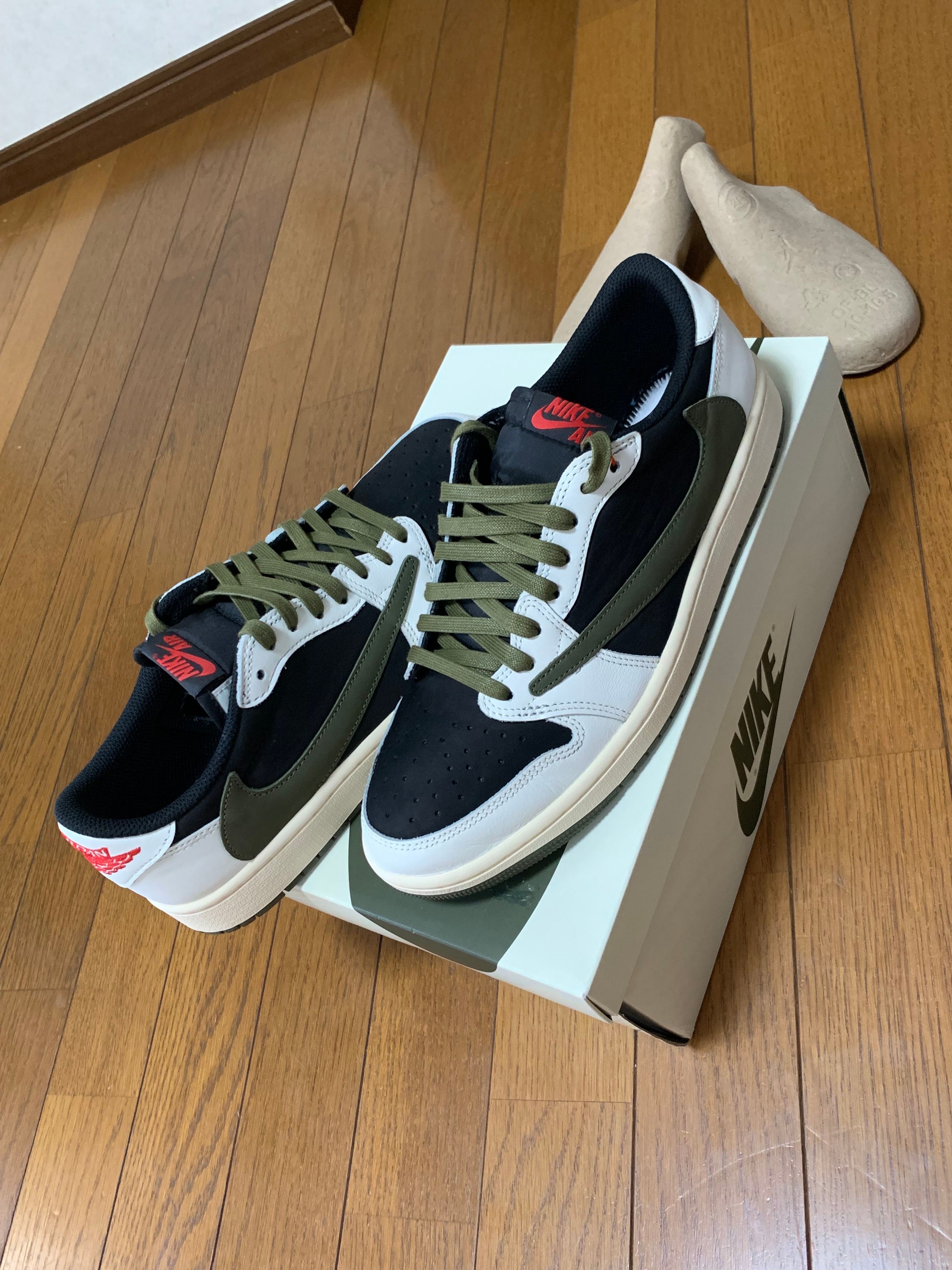 Travis Scott × Nike Women's Air Jordan 1 Low OG "Medium Olive"