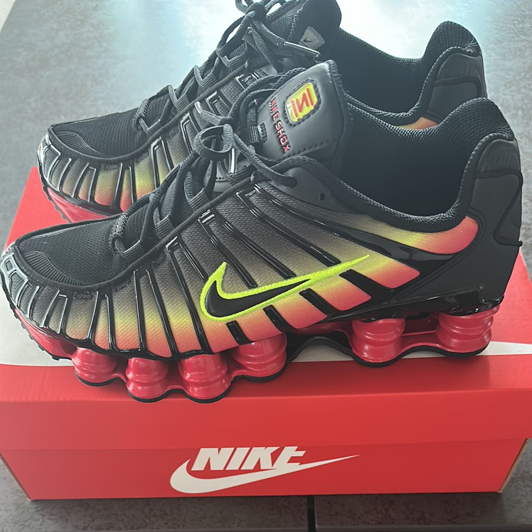Nike Women's Shox TL "Black and Volt"