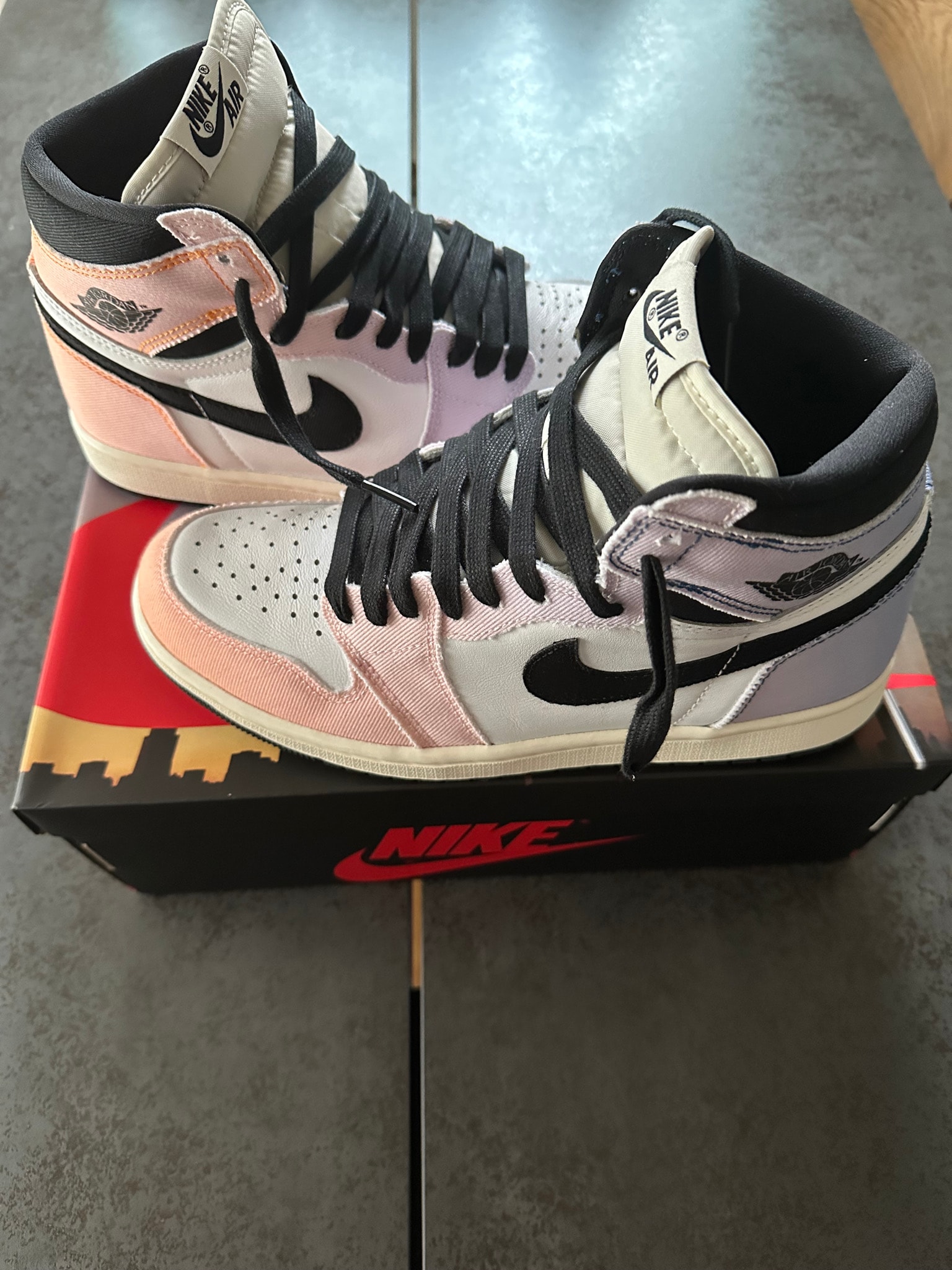 Nike Air Jordan 1 High OG "Multi Color"