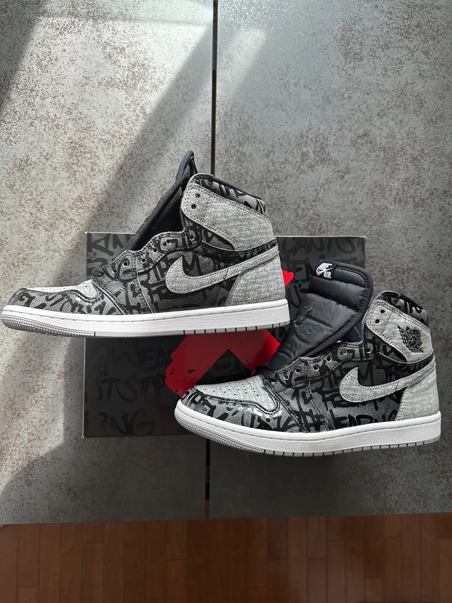 Nike Air Jordan 1 High OG "Rebellionaire"