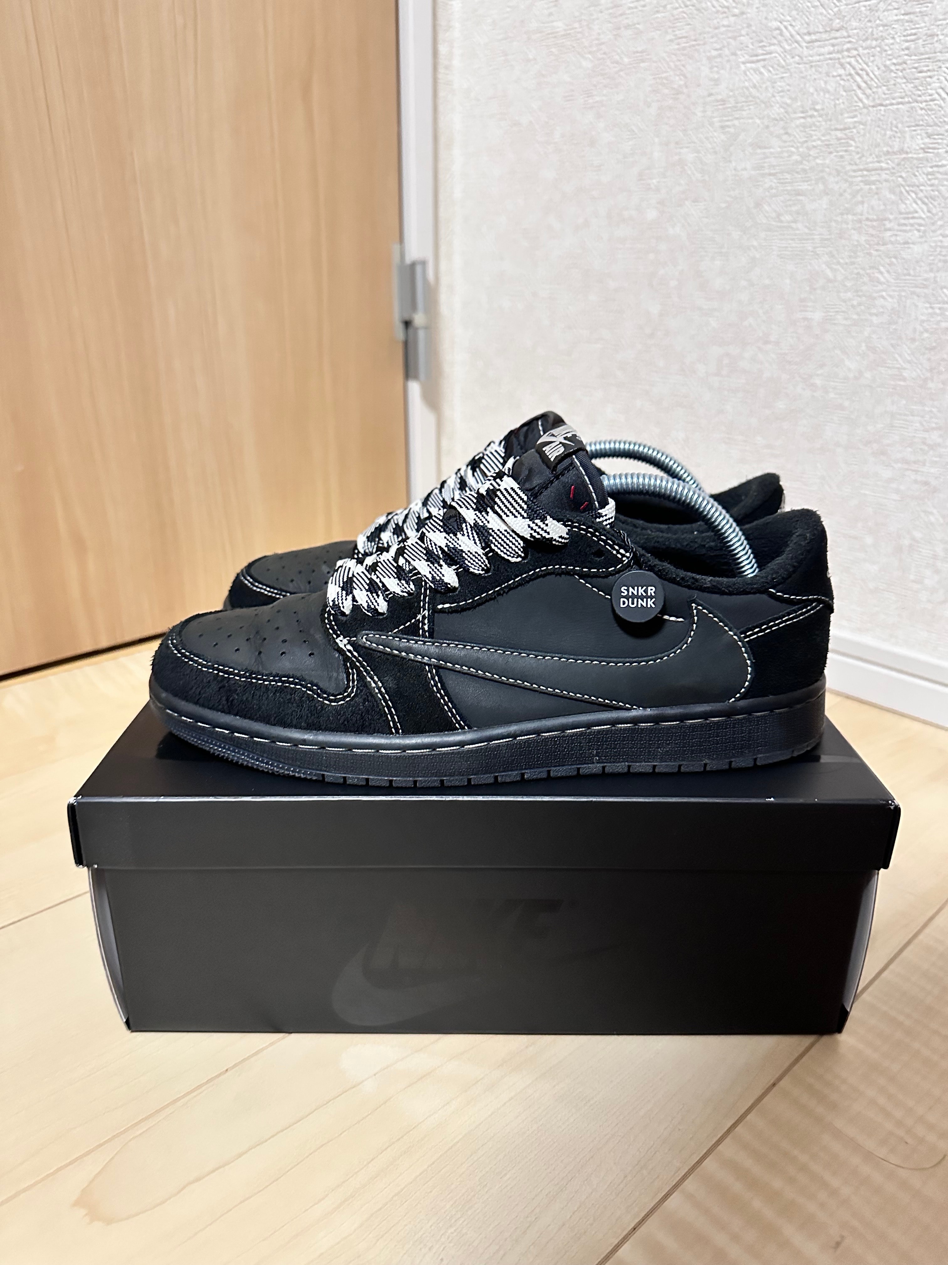 Travis Scott × Nike Air Jordan 1 Low OG SP "Black Phantom"