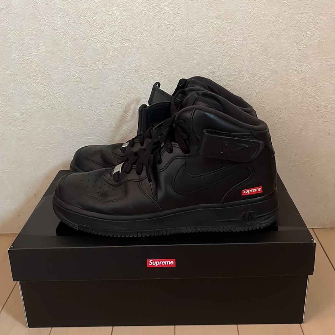 Supreme × Nike Air Force 1 Mid "Black" FW24