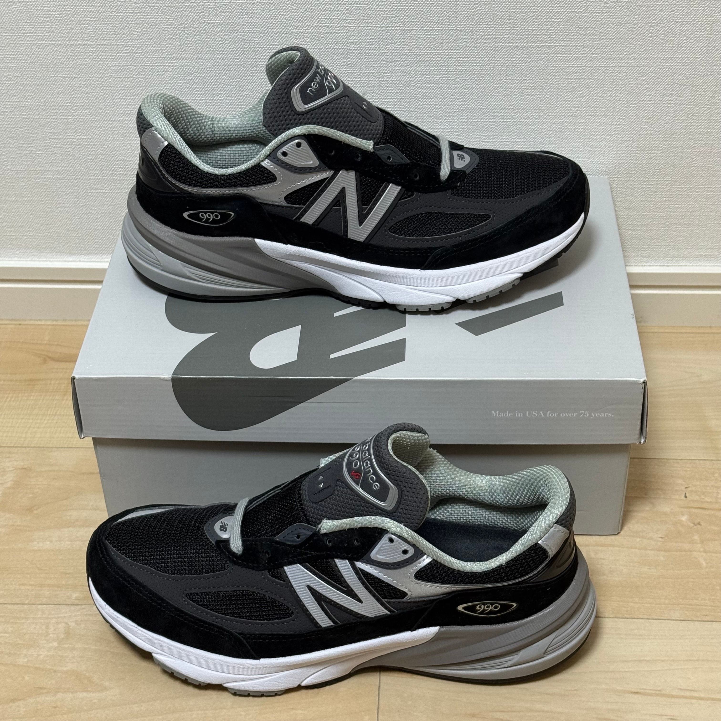New Balance 990V6 "Black" (Heel NB Logo)