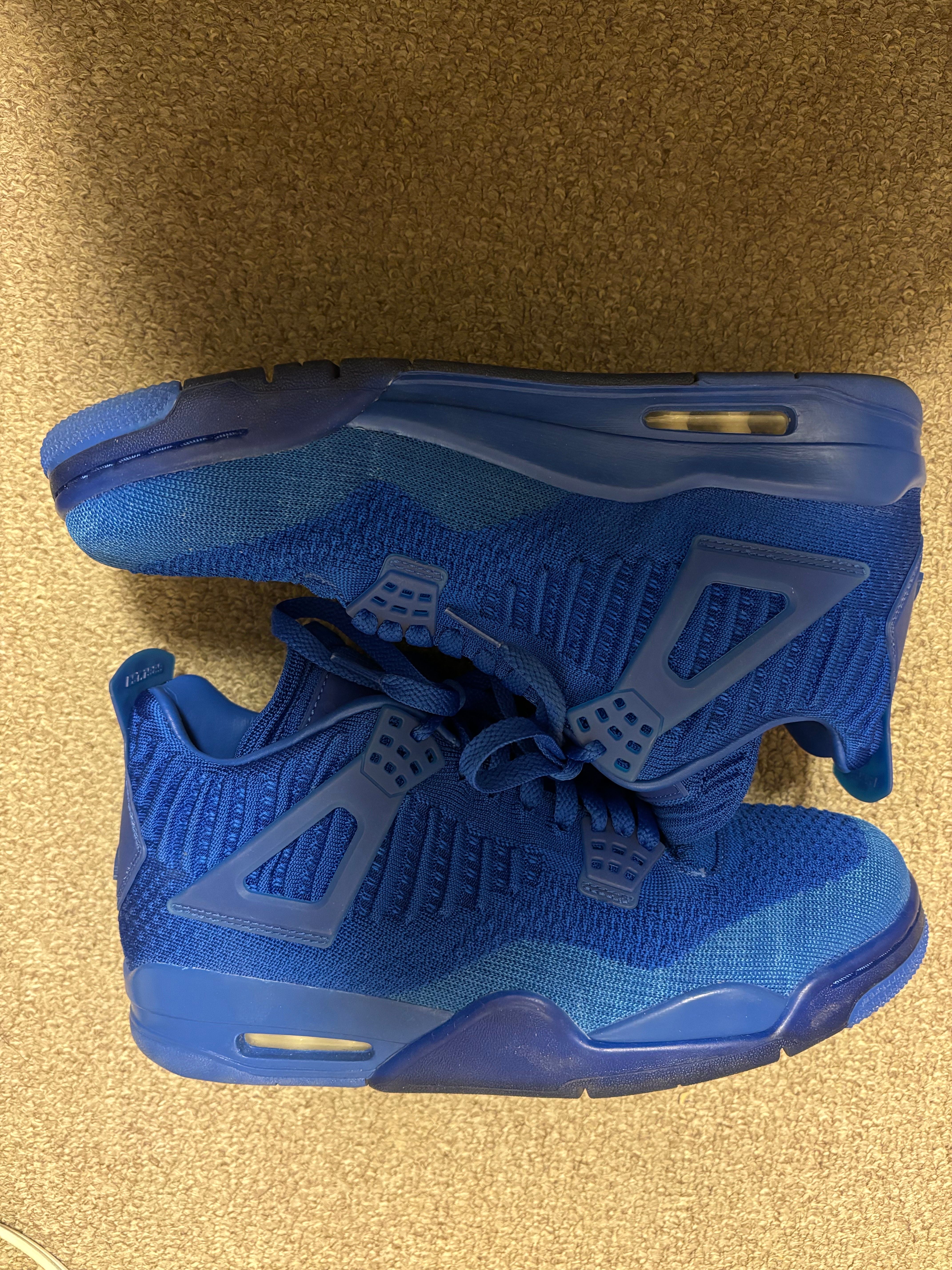 Nike Air Jordan 4 Retro Flyknit "Hyper Royal/Black"