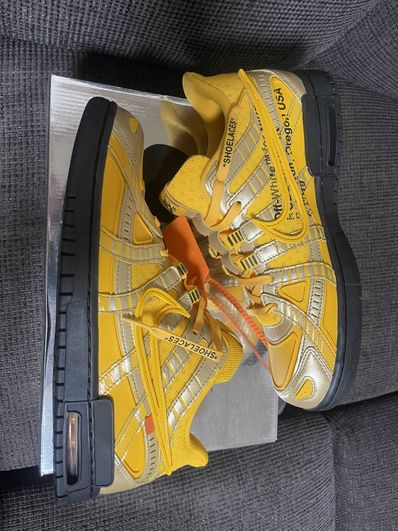 Off-White × Nike Air Rubber Dunk "University Gold"