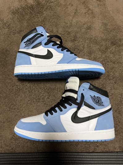 Nike Air Jordan 1 High OG "University Blue"