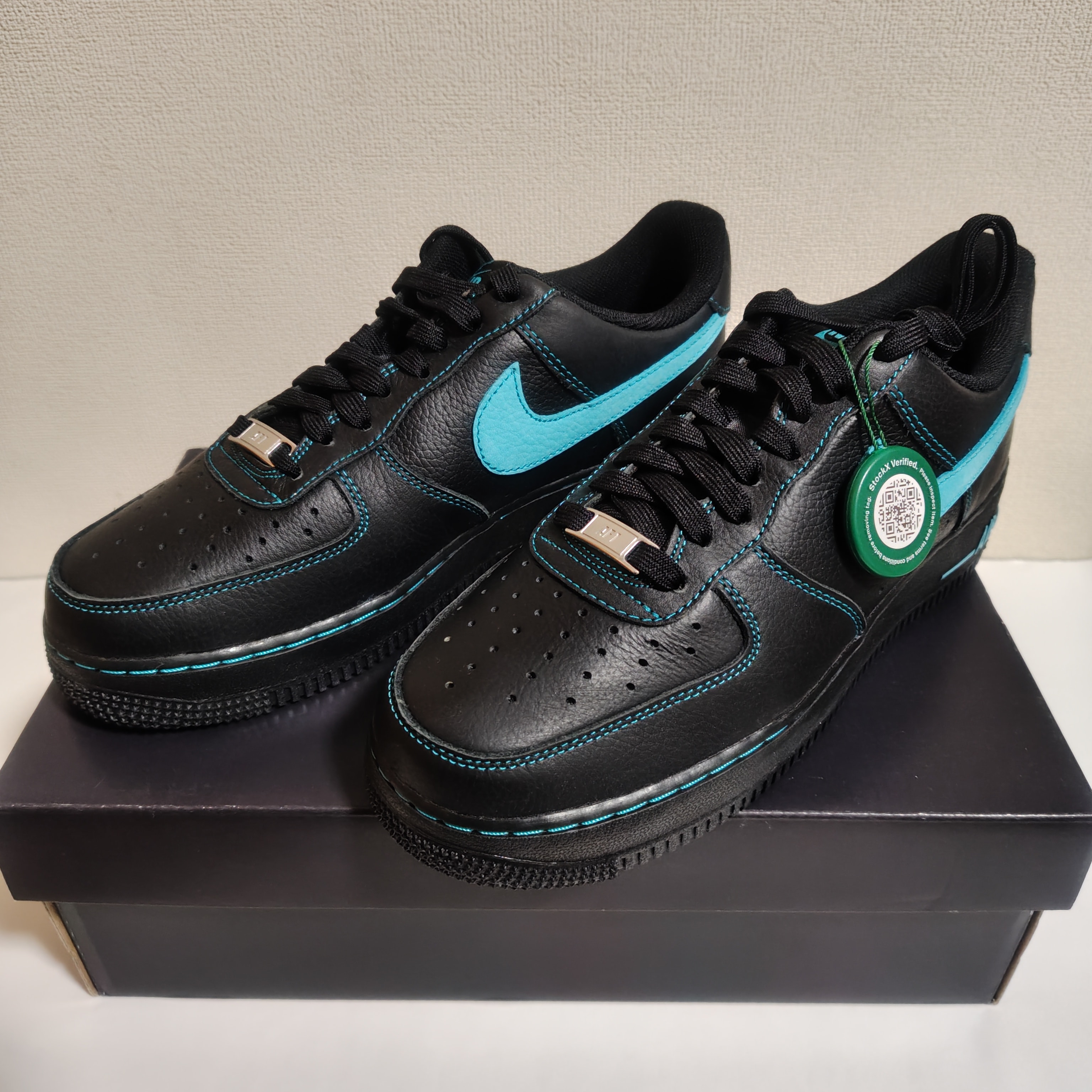 Nike Air Force 1 Low "Black Tiffany"