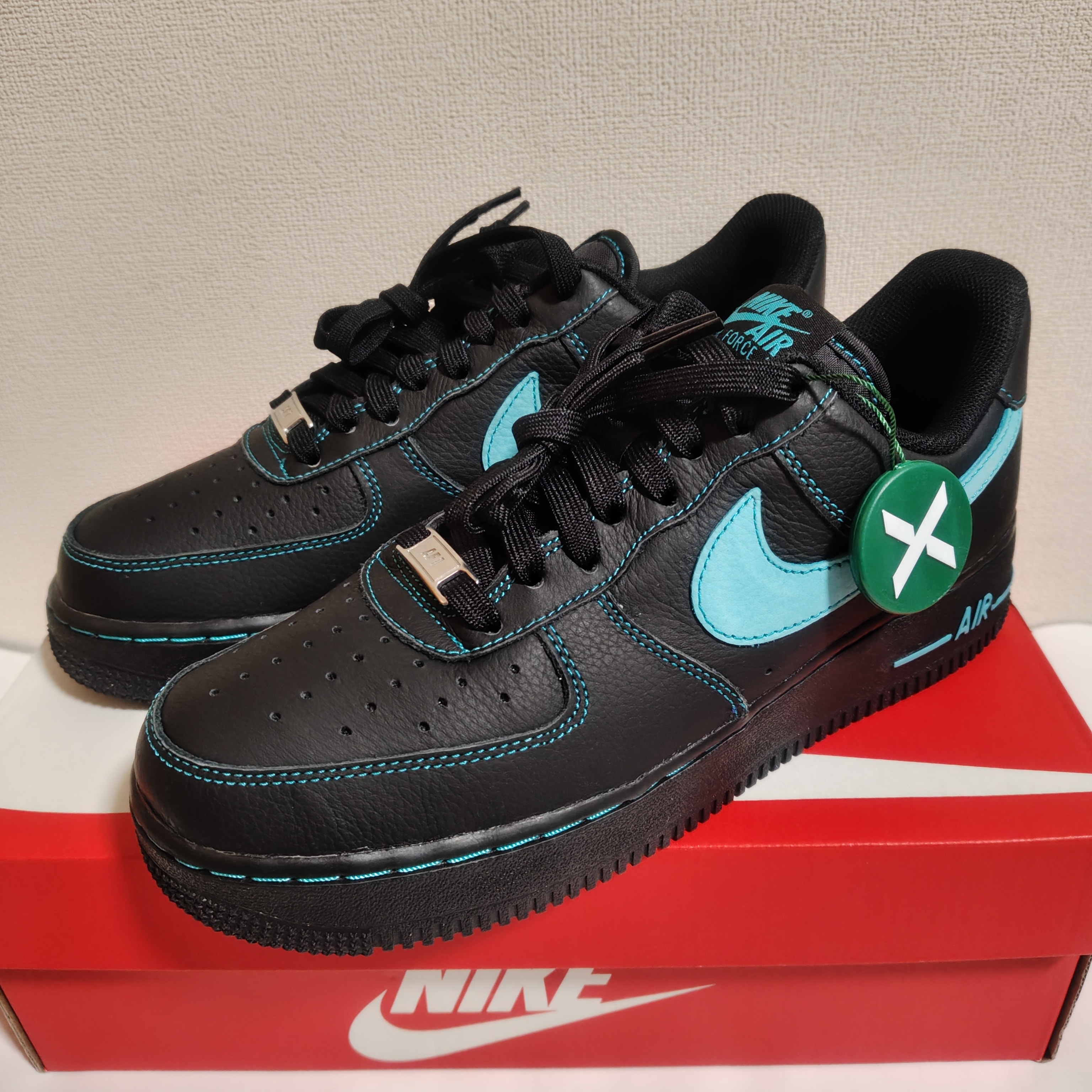 Nike Air Force 1 Low "Black Tiffany"