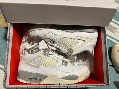 Nike Air Jordan 4 "Tech White"