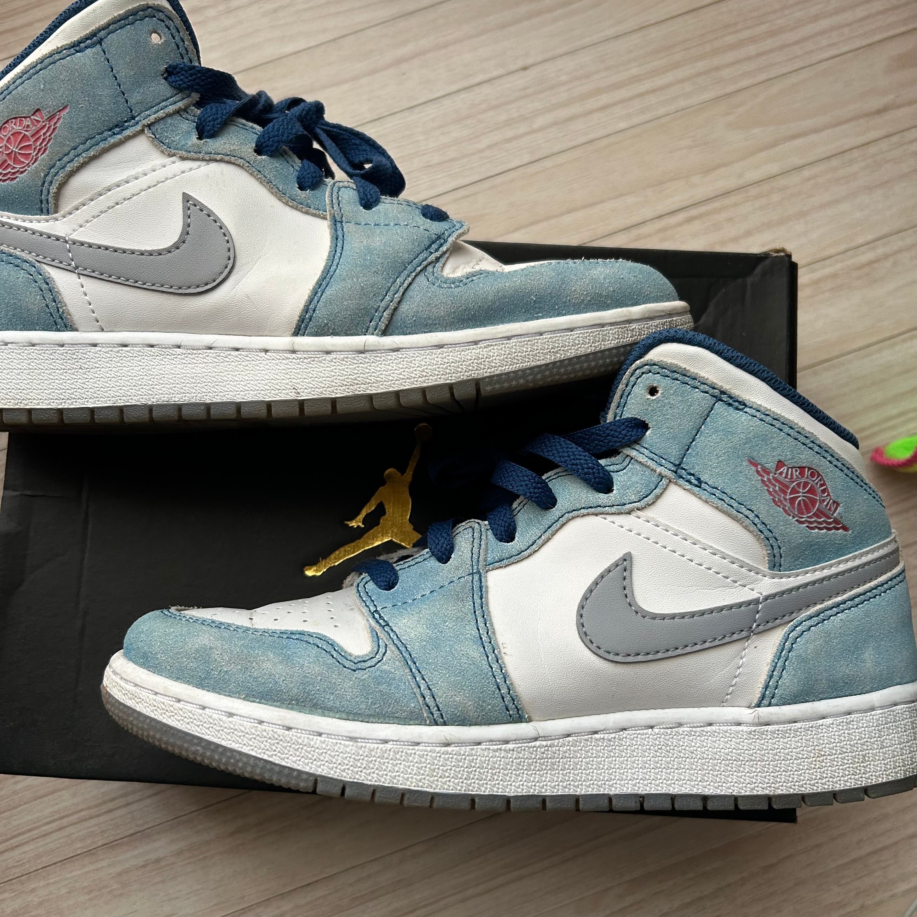 Nike GS Air Jordan 1 Mid "White/University Blue/Grey"
