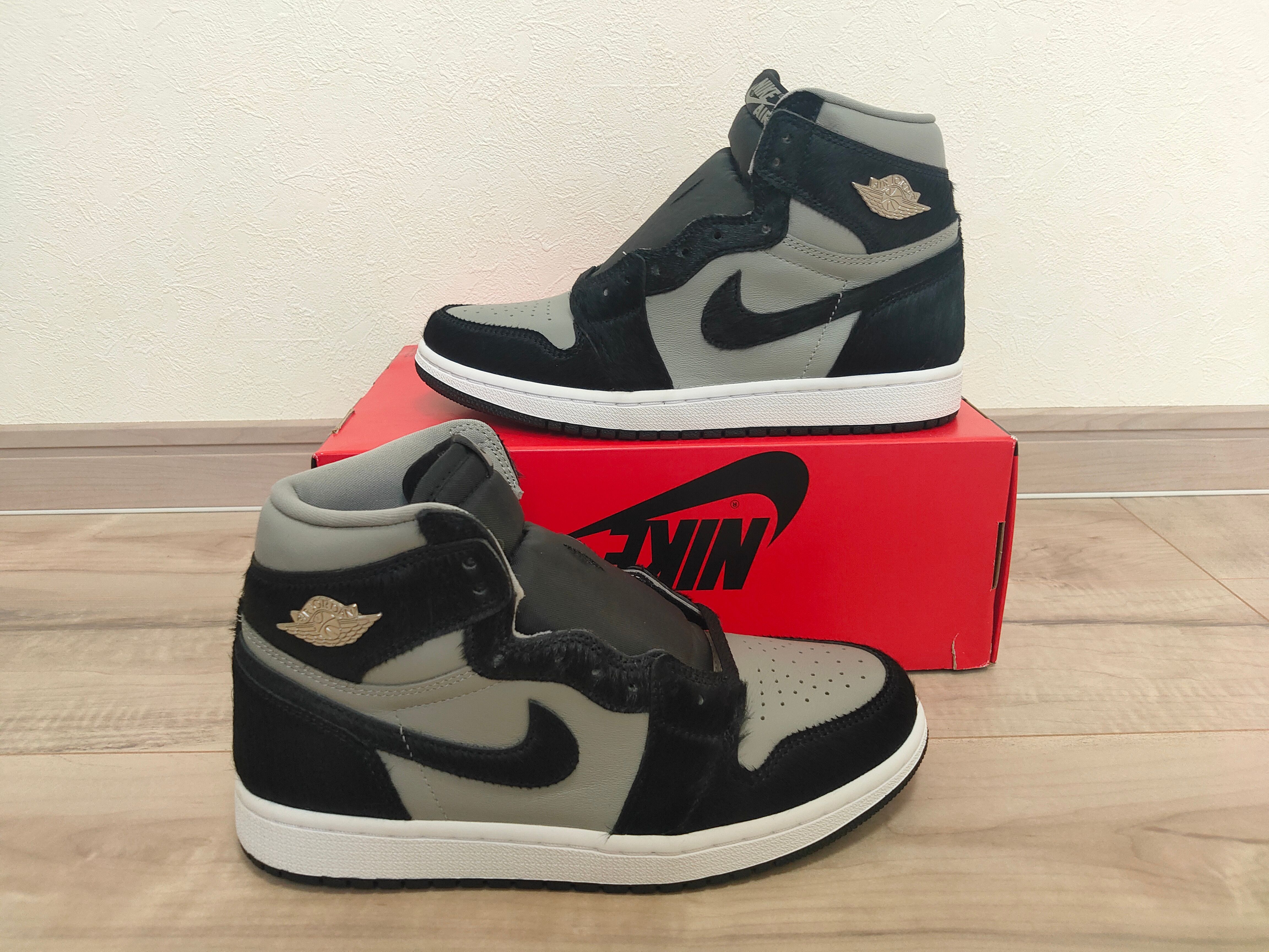Nike Women's Air Jordan 1 Retro High OG "Medium Grey"