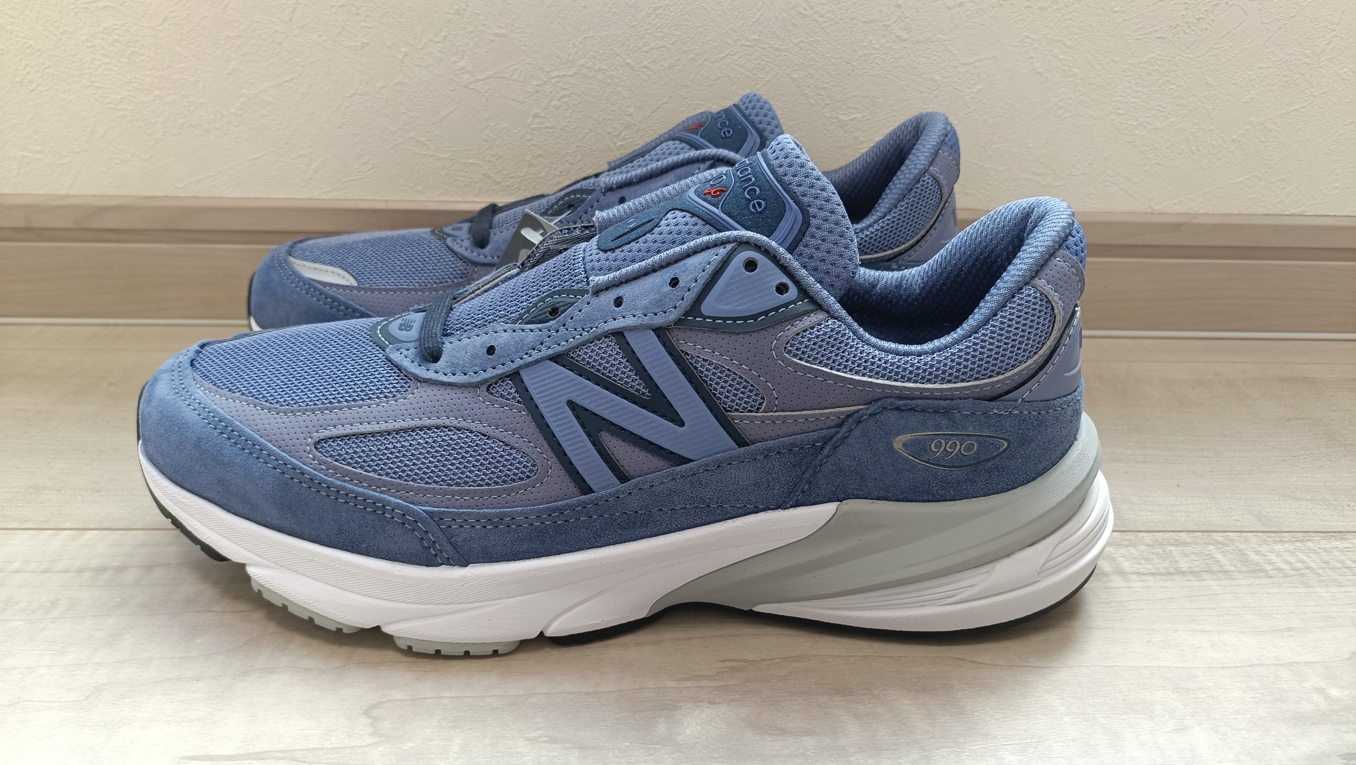 New Balance 990V6 "Purple"