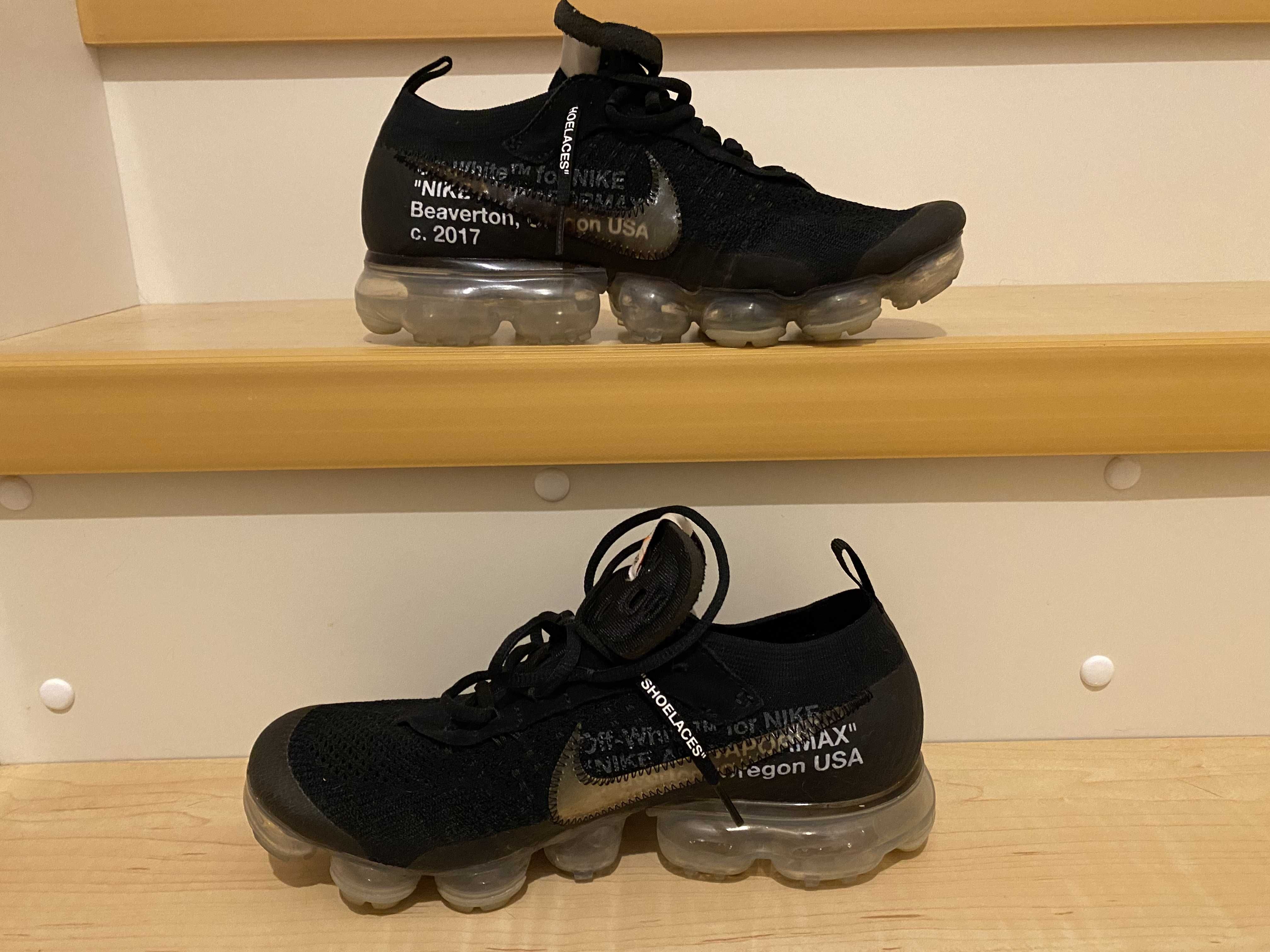 Off-White × Nike Air Vapormax "Black/Total Orange/Clear"