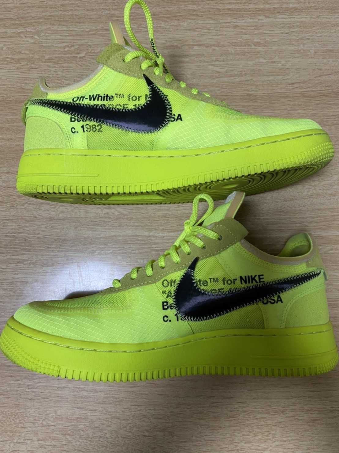 Off-White × Nike Air Force 1 Low "Volt"