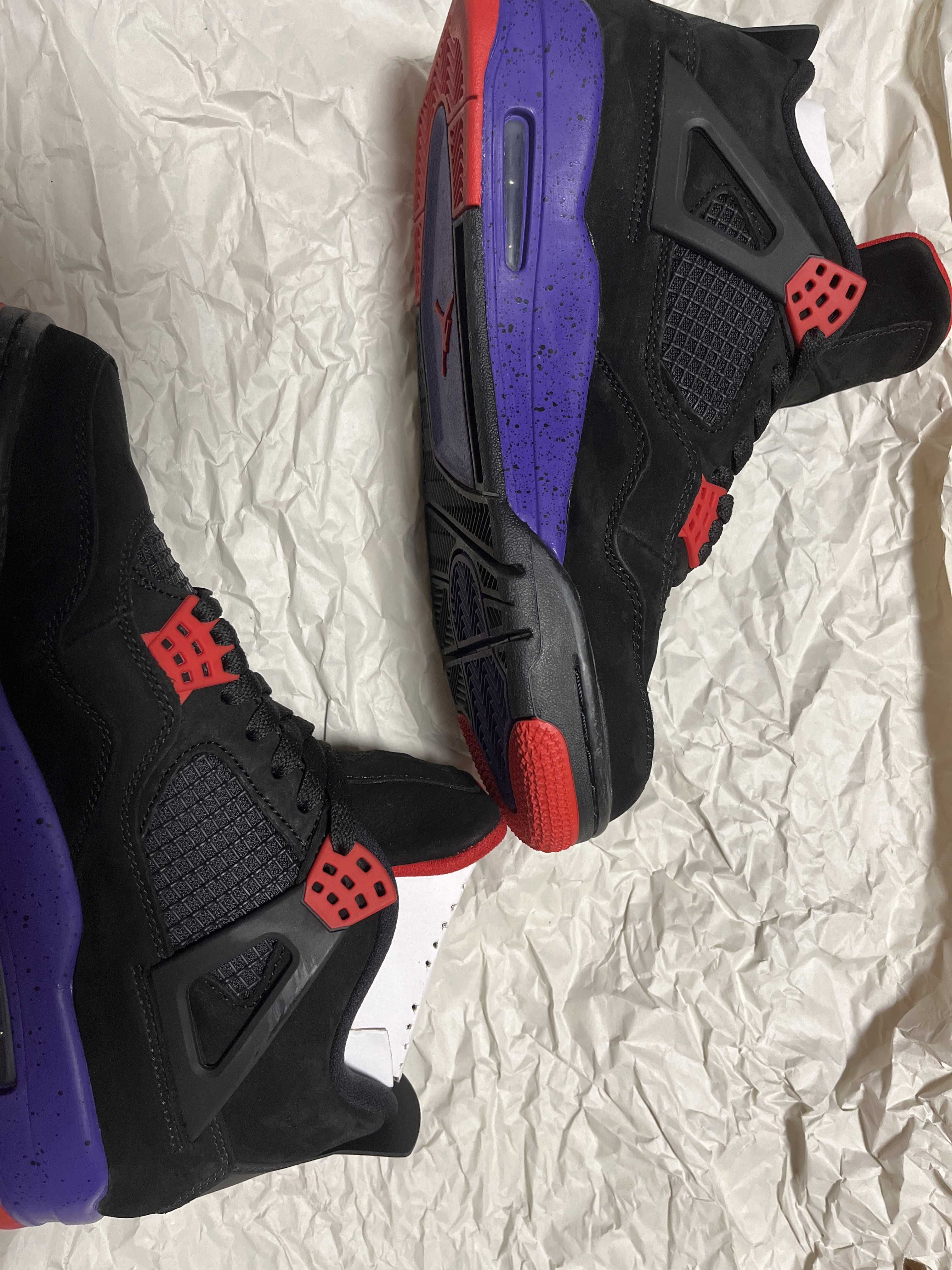 NIKE AIR JORDAN 4 RETRO "RAPTORS"