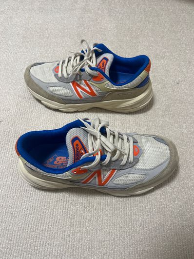 KITH × New Balance 990V6 Madison Square Garden "Sanddrift"