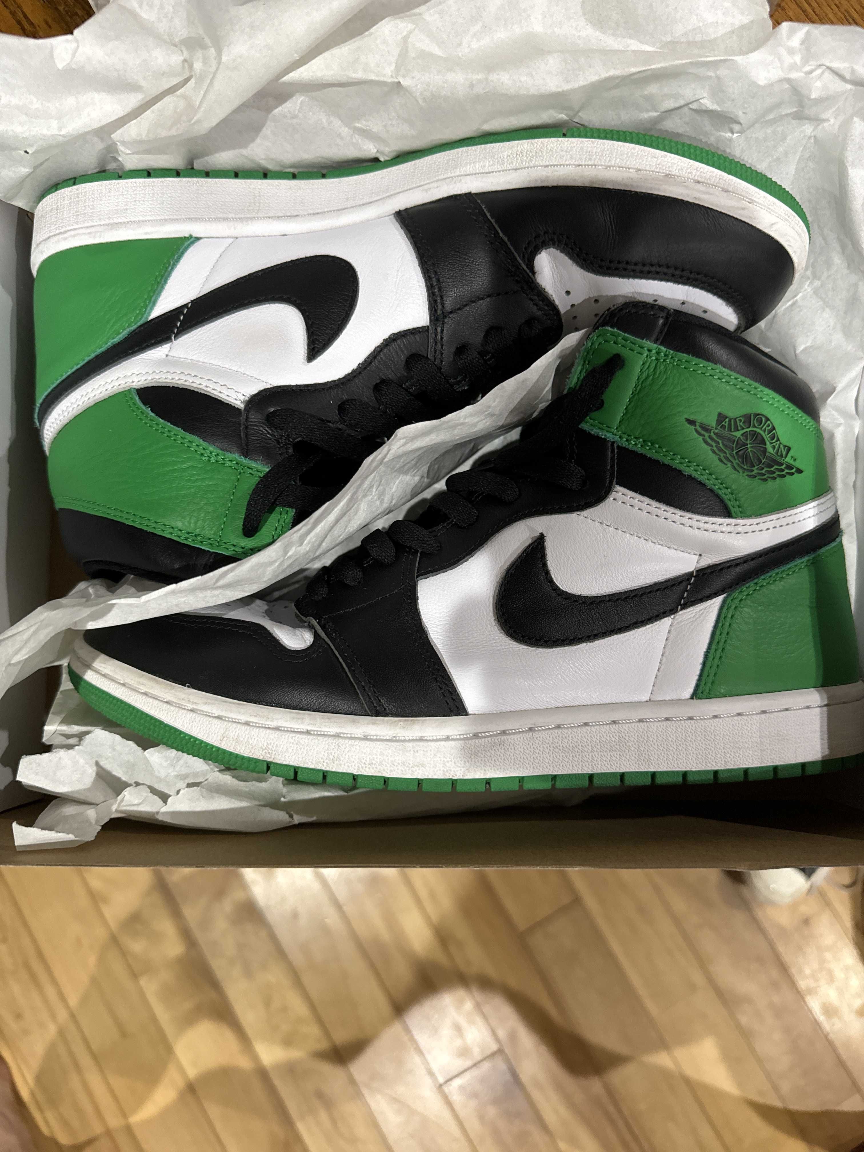 Nike Air Jordan 1 Retro High OG "Celtics/Black and Lucky Green" (2023)