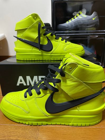 AMBUSH × NIKE DUNK HIGH "FLASH LIME"