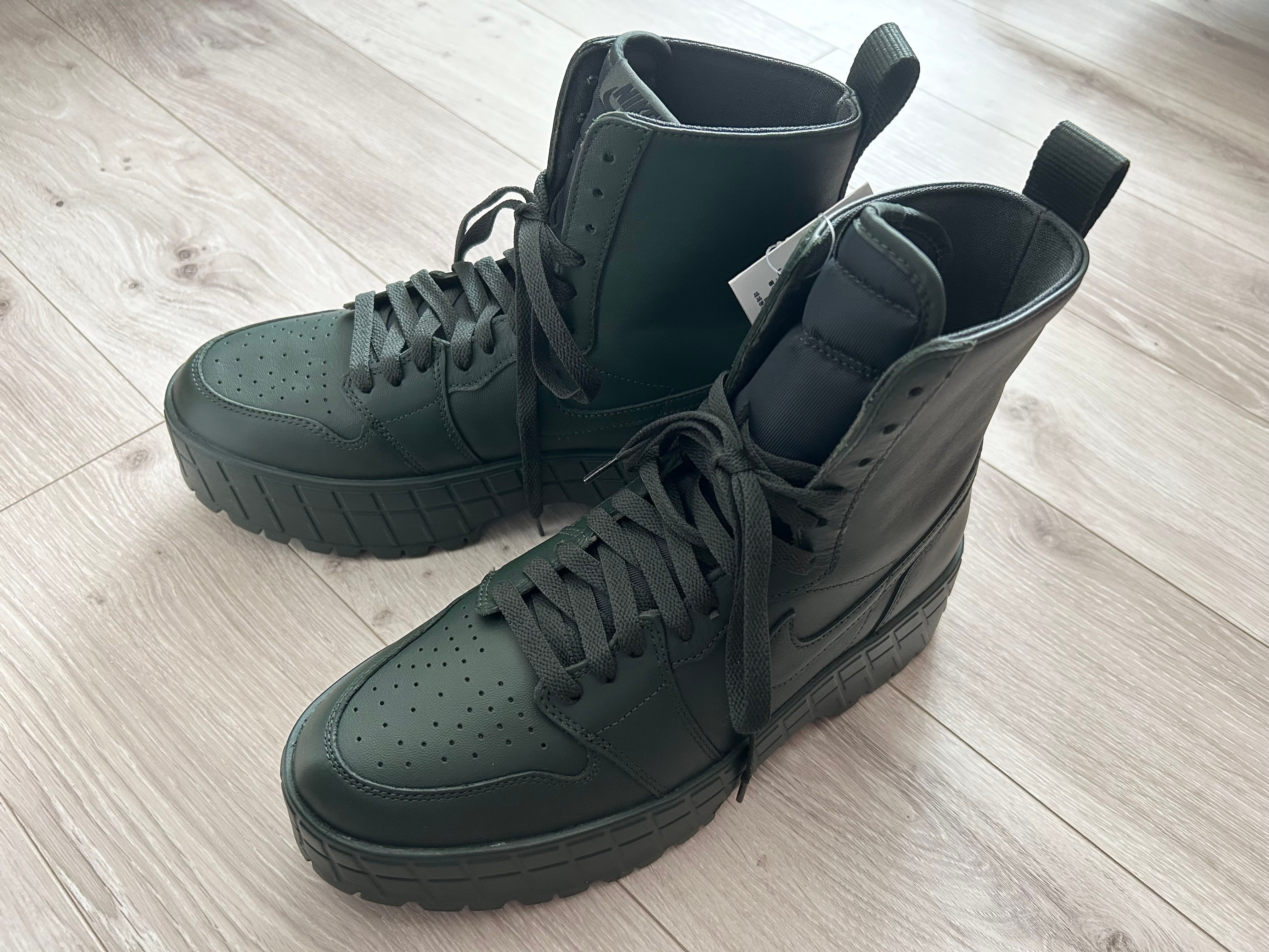 Nike Women's Air Jordan 1 Brooklyn High "Dark Green"