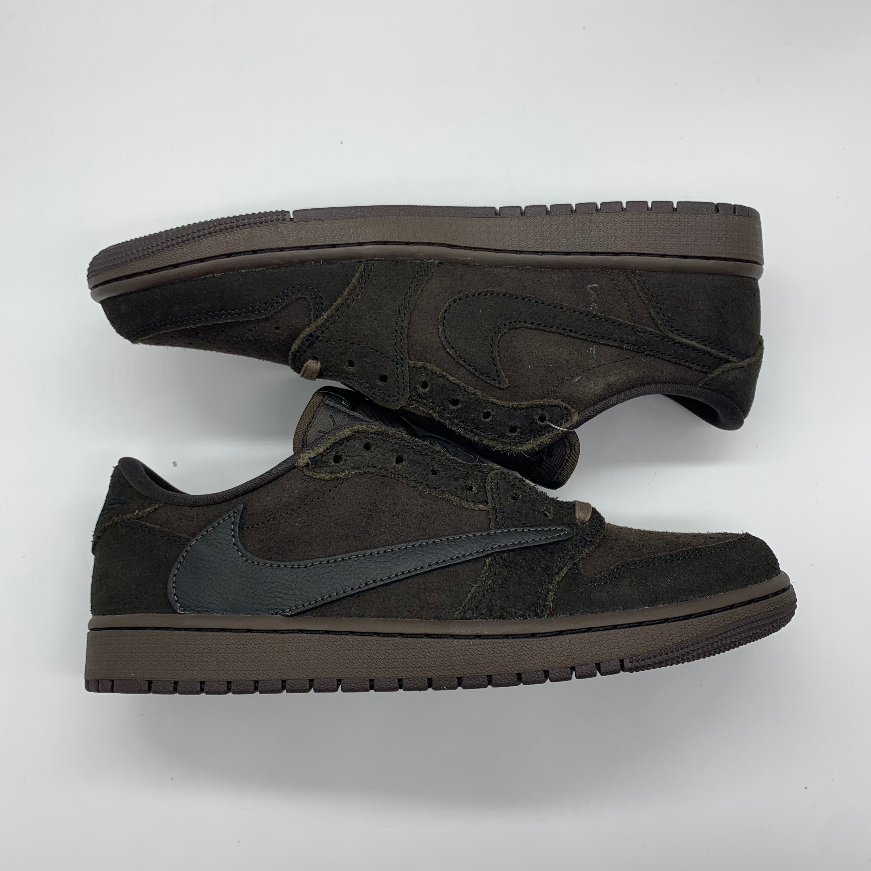 Travis Scott × Nike Air Jordan 1 Low OG SP "Velvet Brown and Dark Mocha"