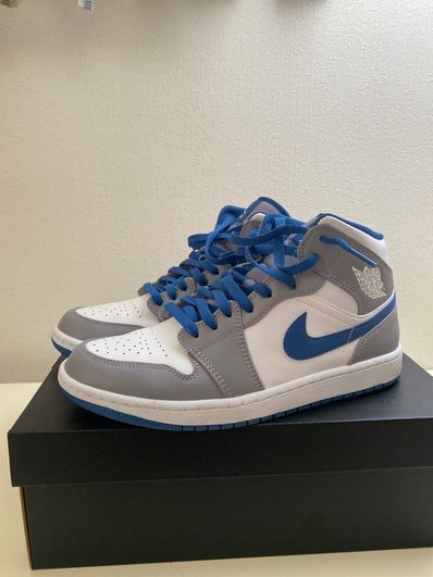 Nike Air Jordan 1 Mid "True Blue"