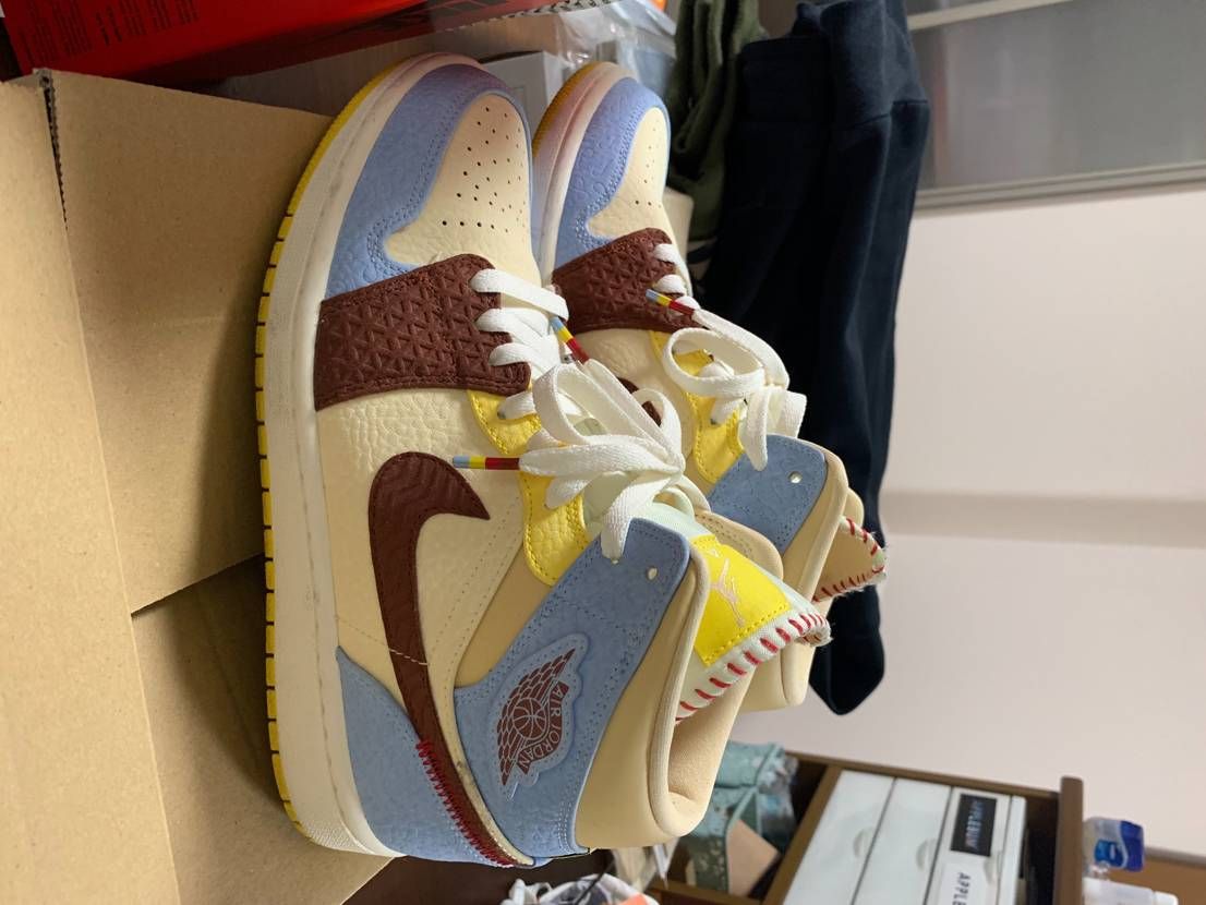 MAISON CHATEAU ROUGE × NIKE AIR JORDAN 1 MID SE "WHITE/LIGHT BLUE"