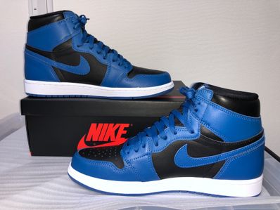 Nike Air Jordan 1 Retro High OG "Dark Marina Blue"