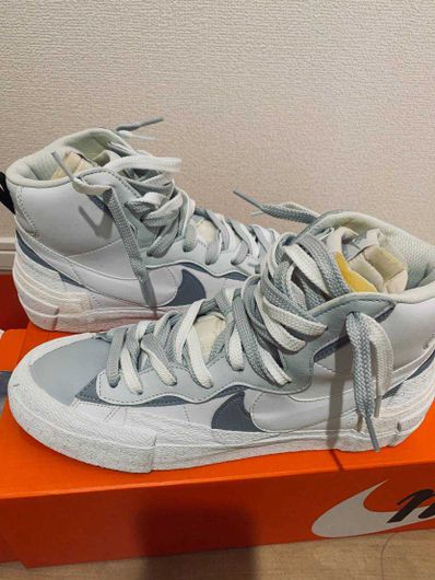sacai × NIKE BLAZER MID "WHITE/WOLF GREY"