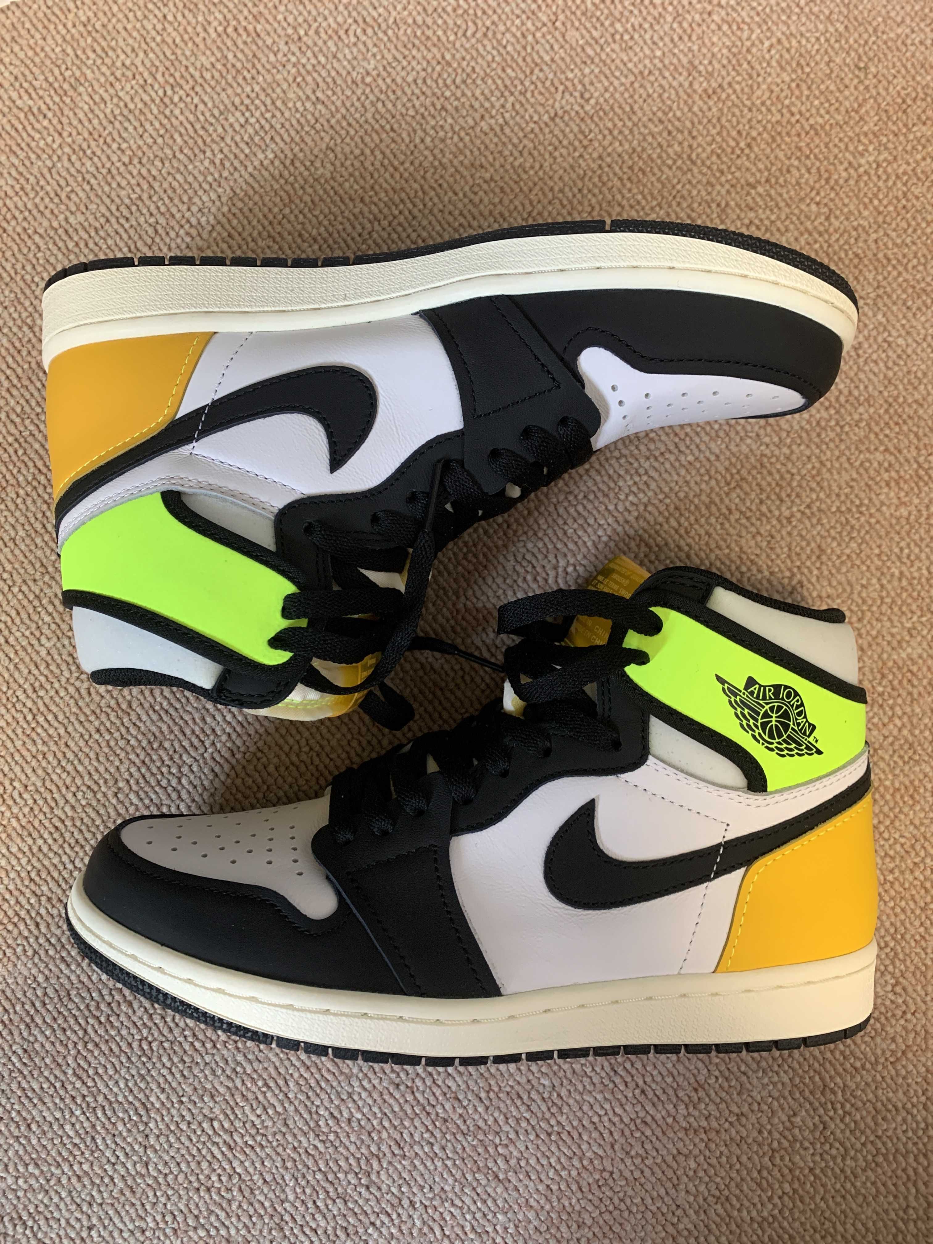 Nike Air Jordan 1 High OG "Volt Gold"