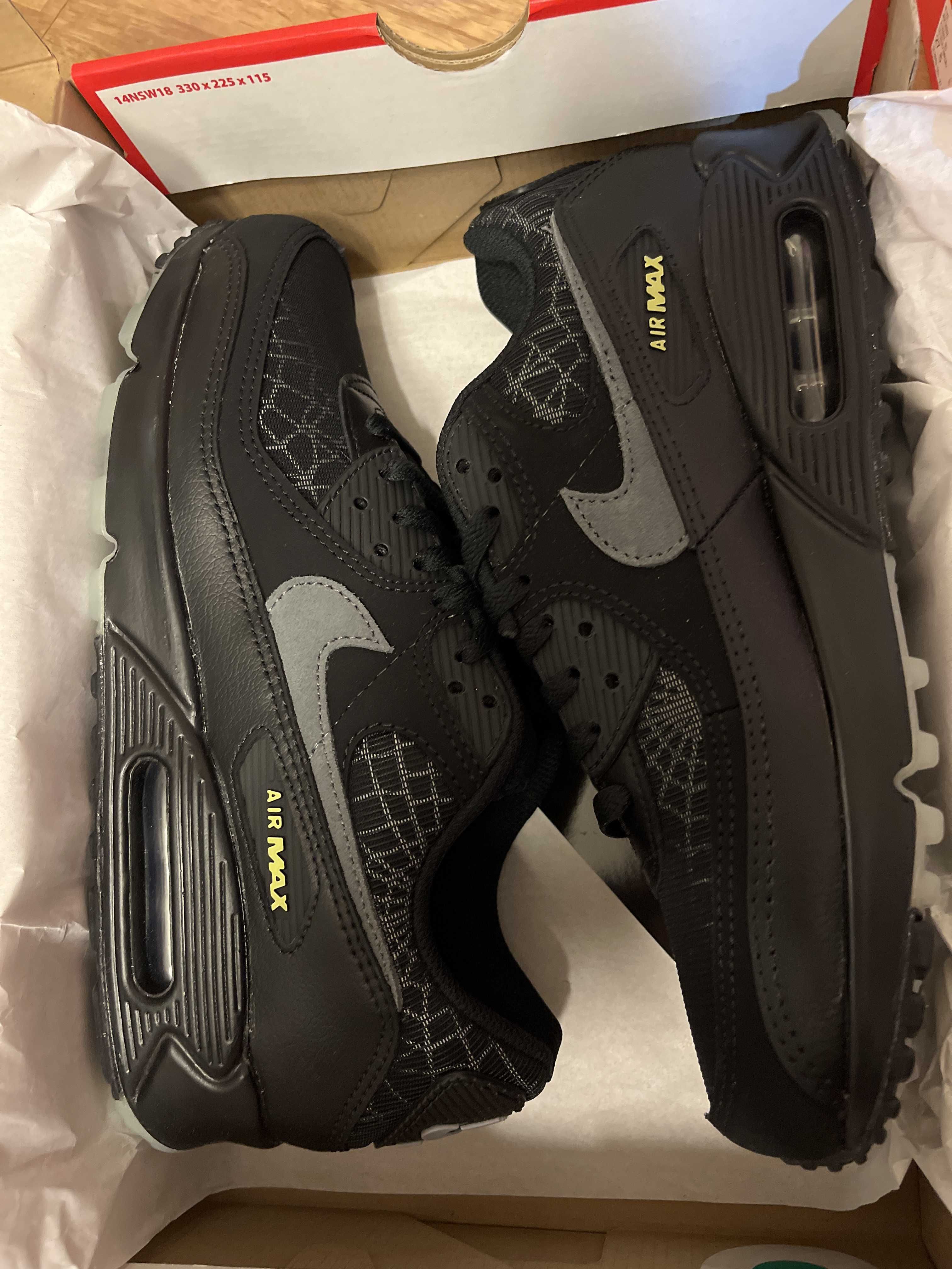 Nike Air Max 90 "Spider Web"