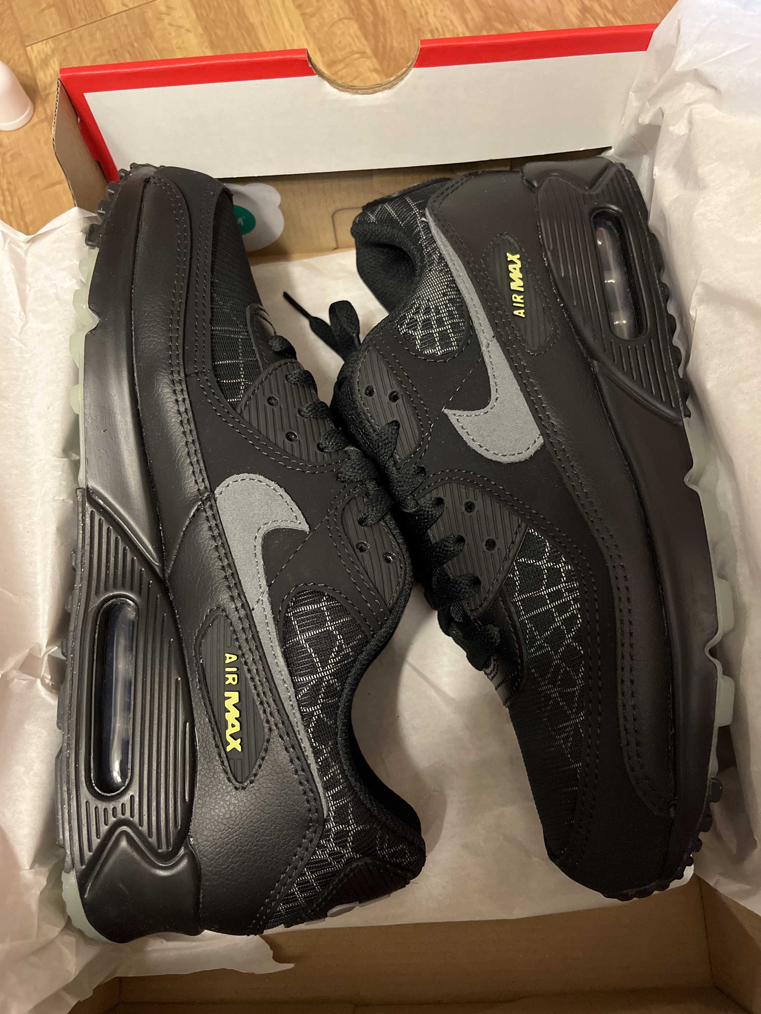 Nike Air Max 90 "Spider Web"